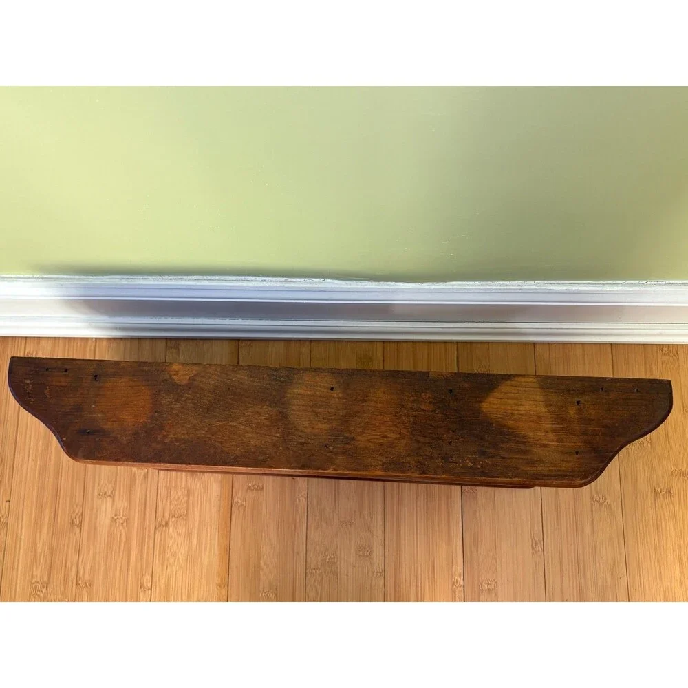 Quartz vintage wooden
