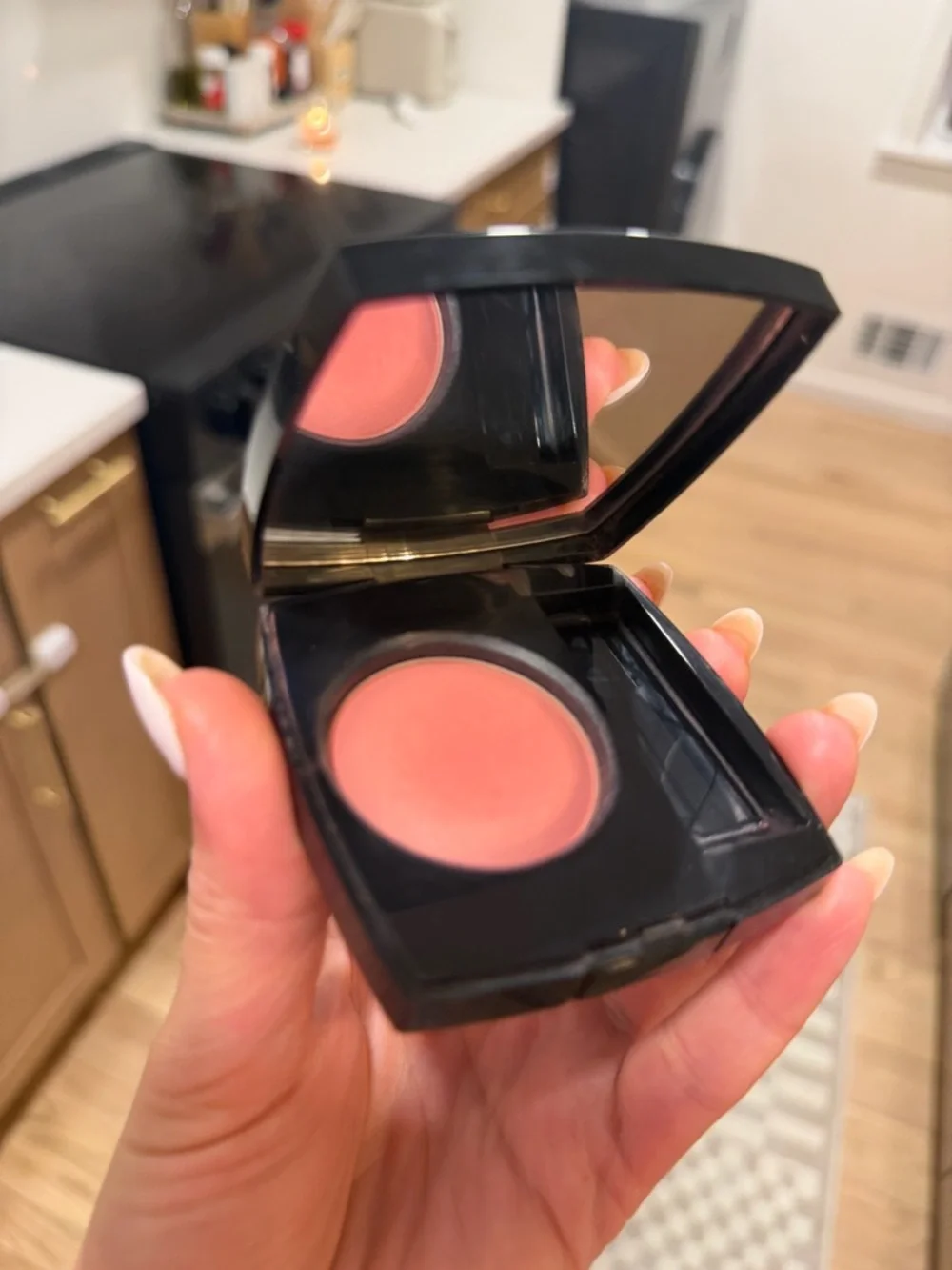 CHANEL silky powder