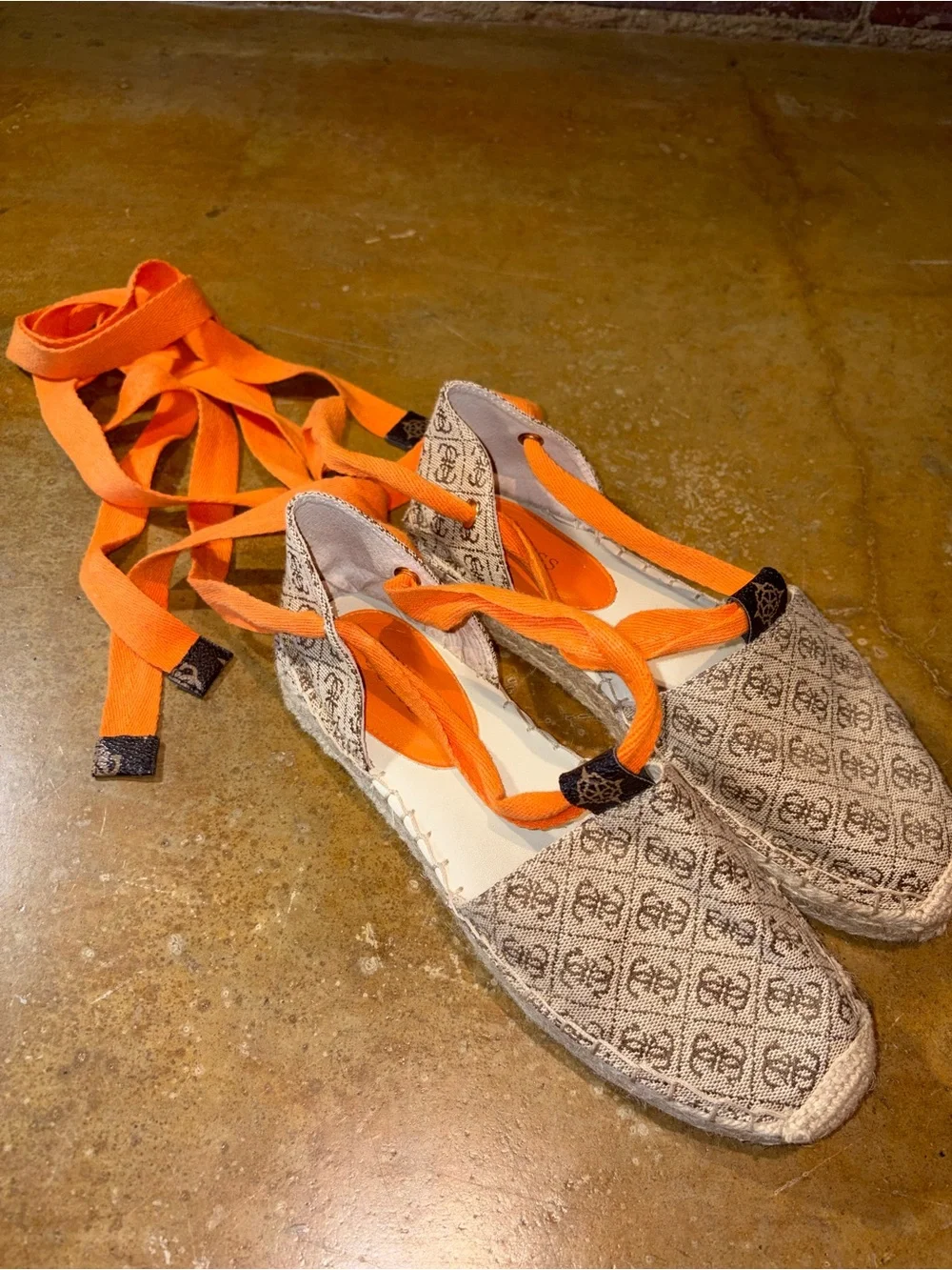 Guess canvas espadrilles
