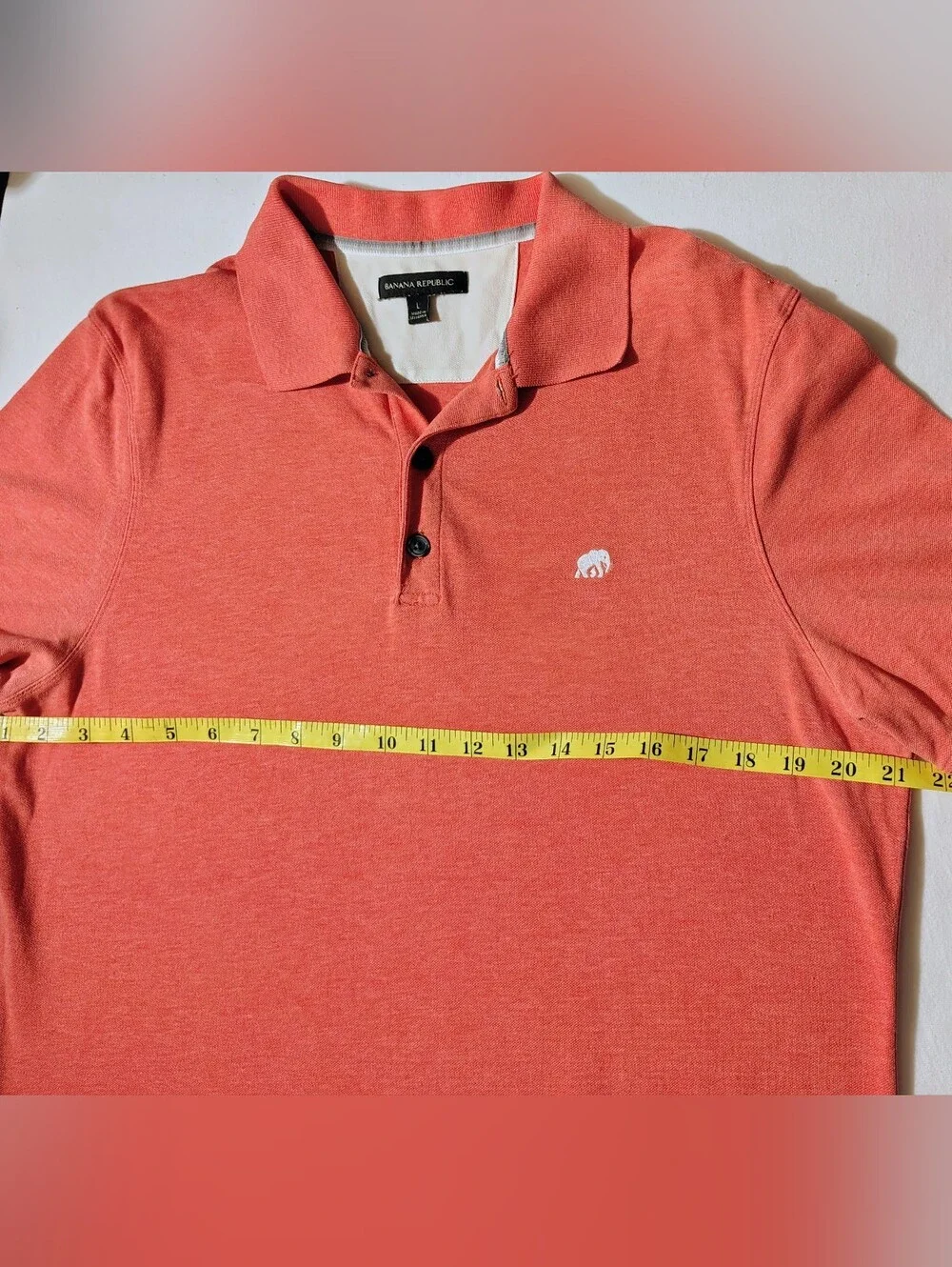 Banana Republic button two silhouette