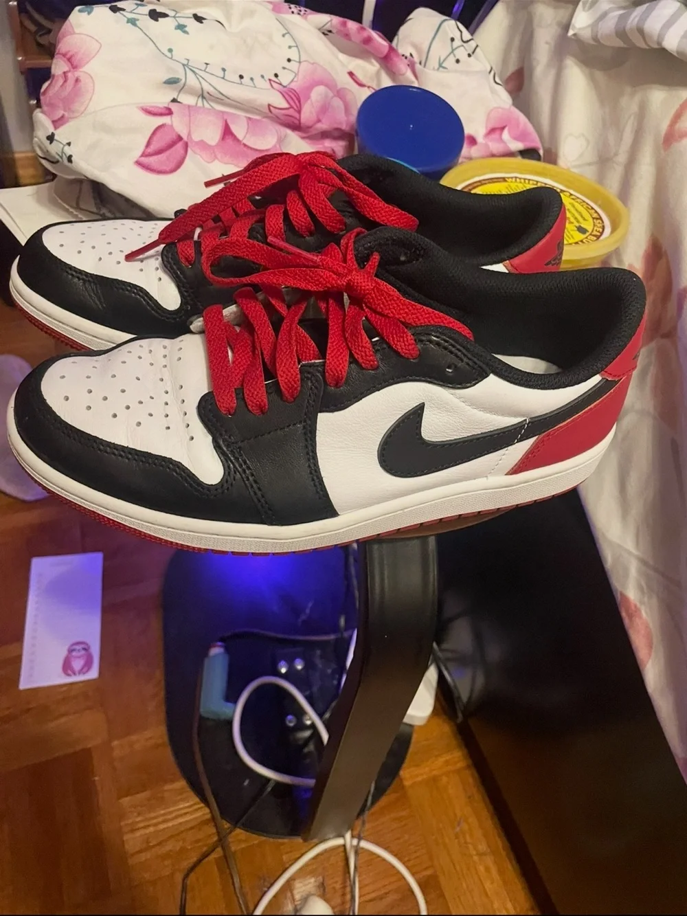 Jordan low top