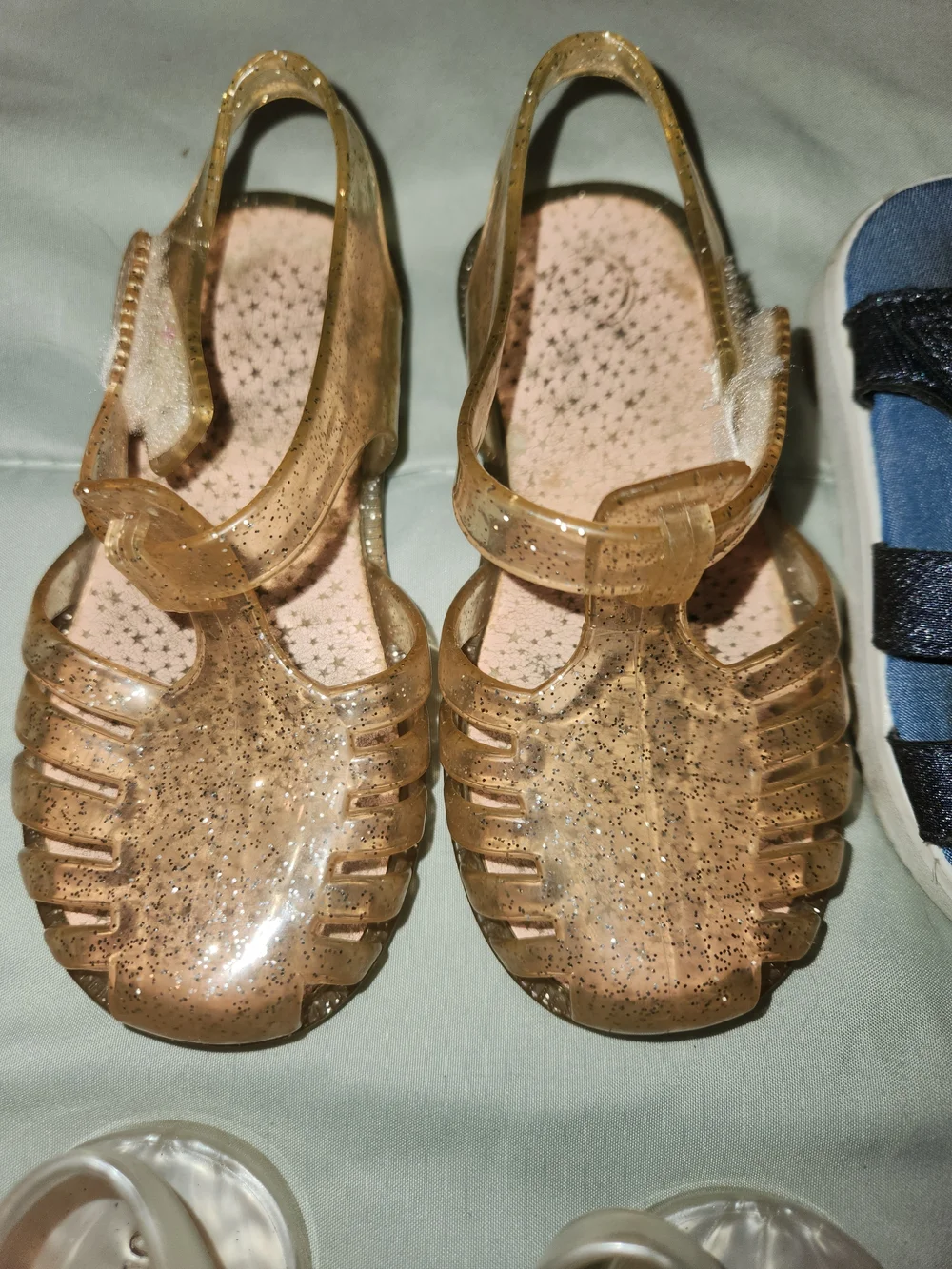 N/A pair girl
