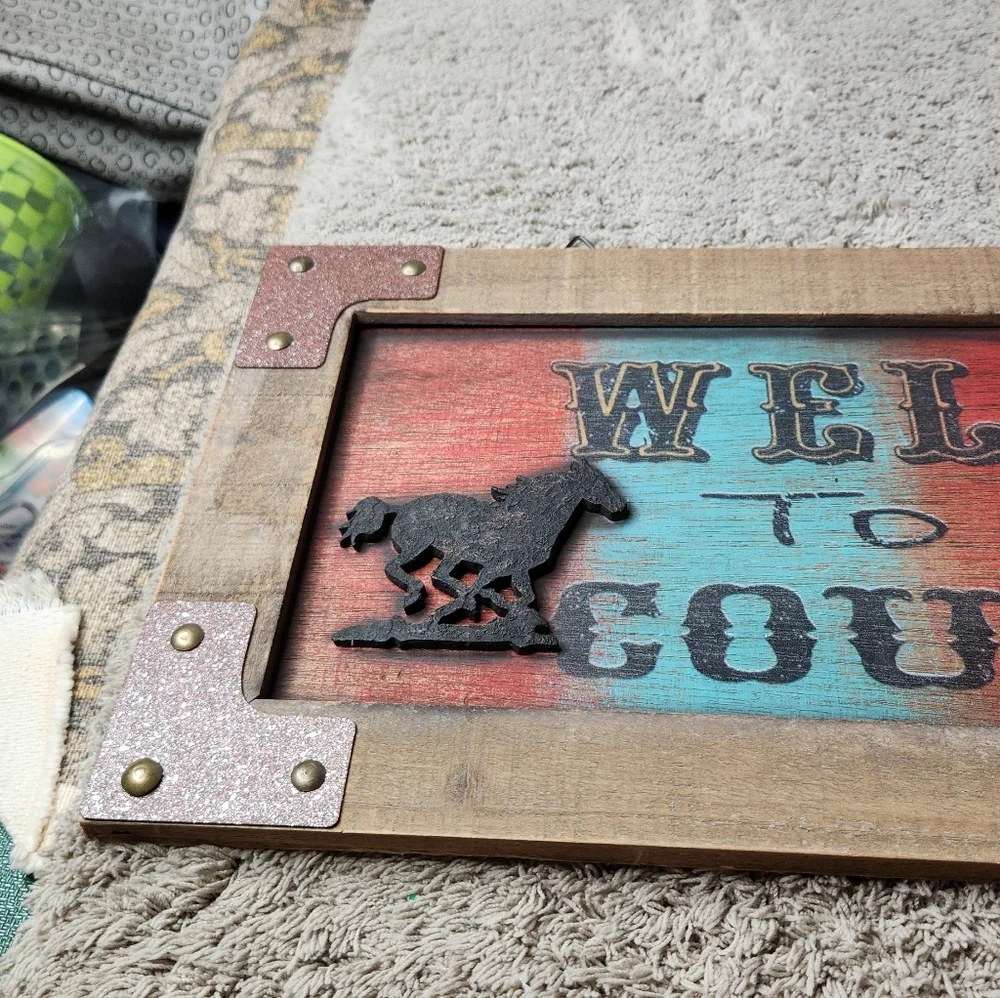 2 Western Decorative Signs With Horses
