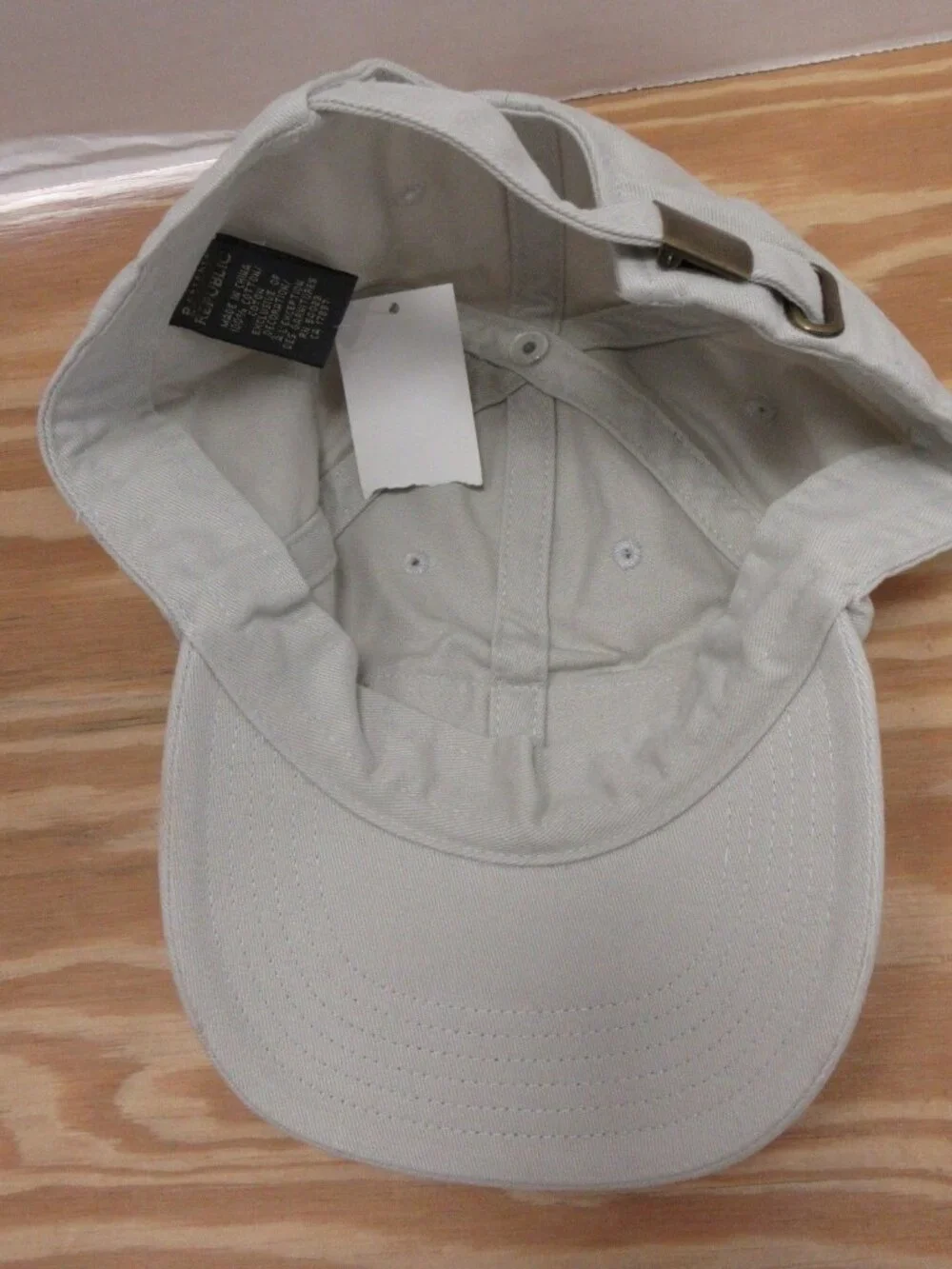 Banana Republic brand banana