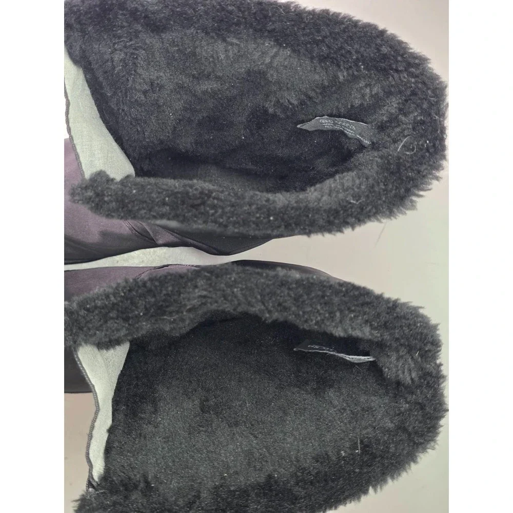 Chromatic By Totes Women's Boots Size‎ 10 M Black Faux Fur Snowflake Zip Shoes