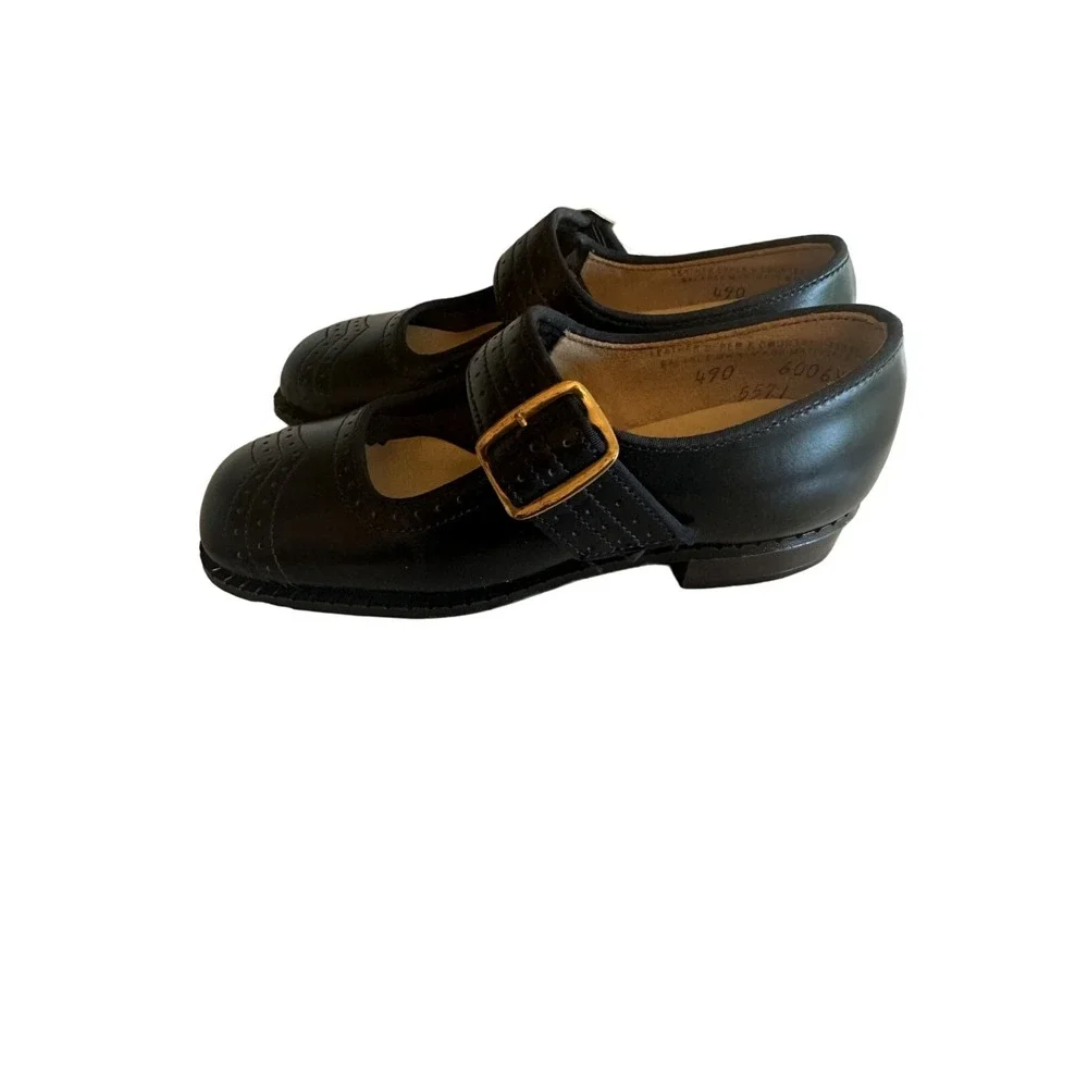Mother Goose retro black