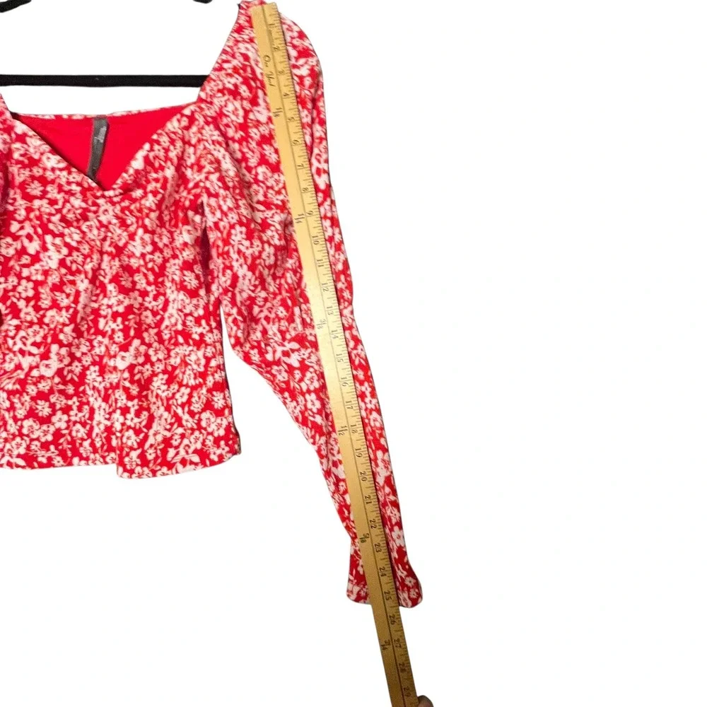 Anthropologie keywords material