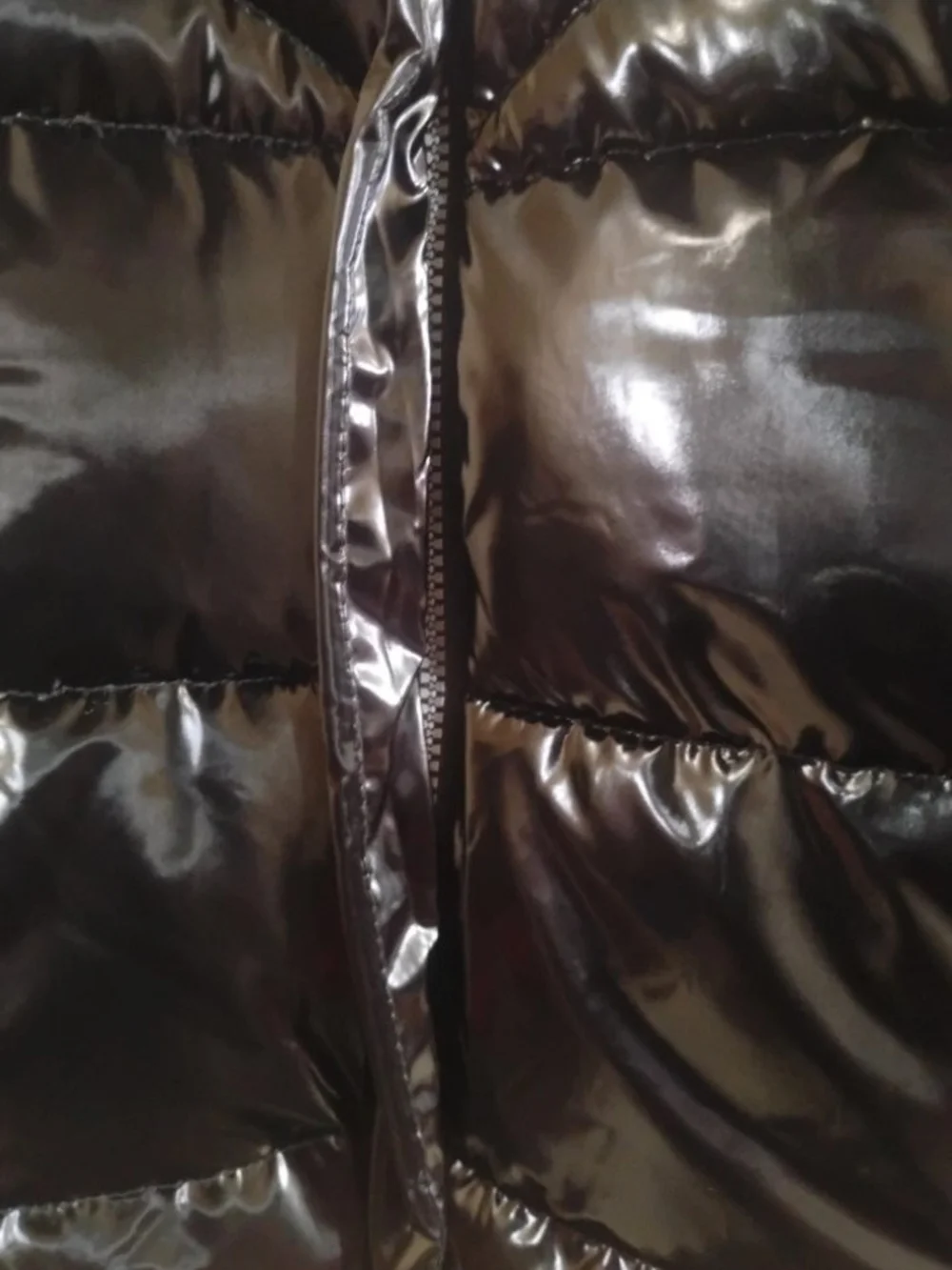 Justice glossy black