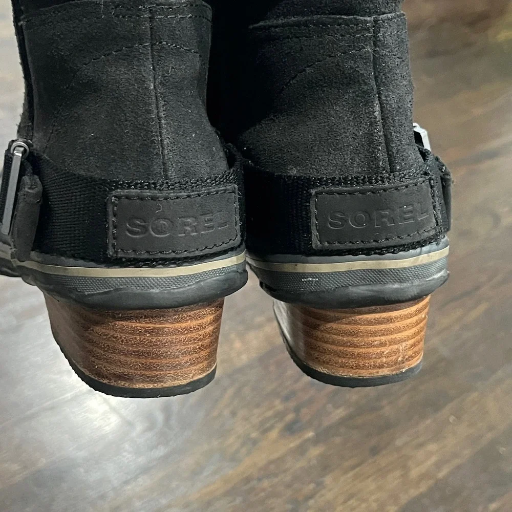 Sorel Slim Shortie Mid-Calf Boots‎ Black Leather Suede NL2107-010 Womens 8.5
