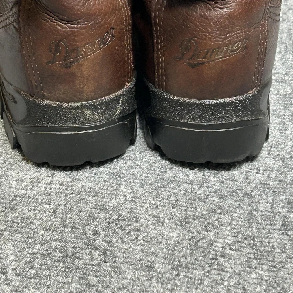 Danner brand style