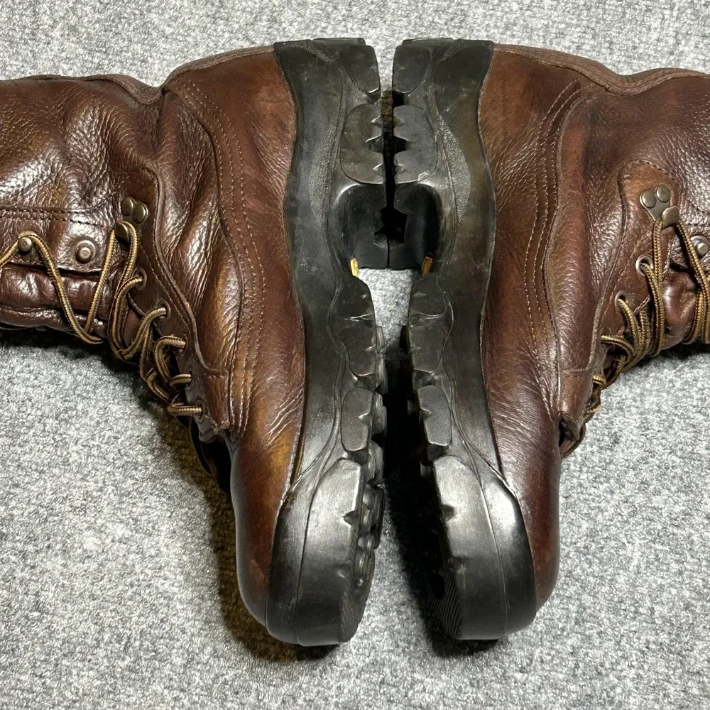 Danner brand style