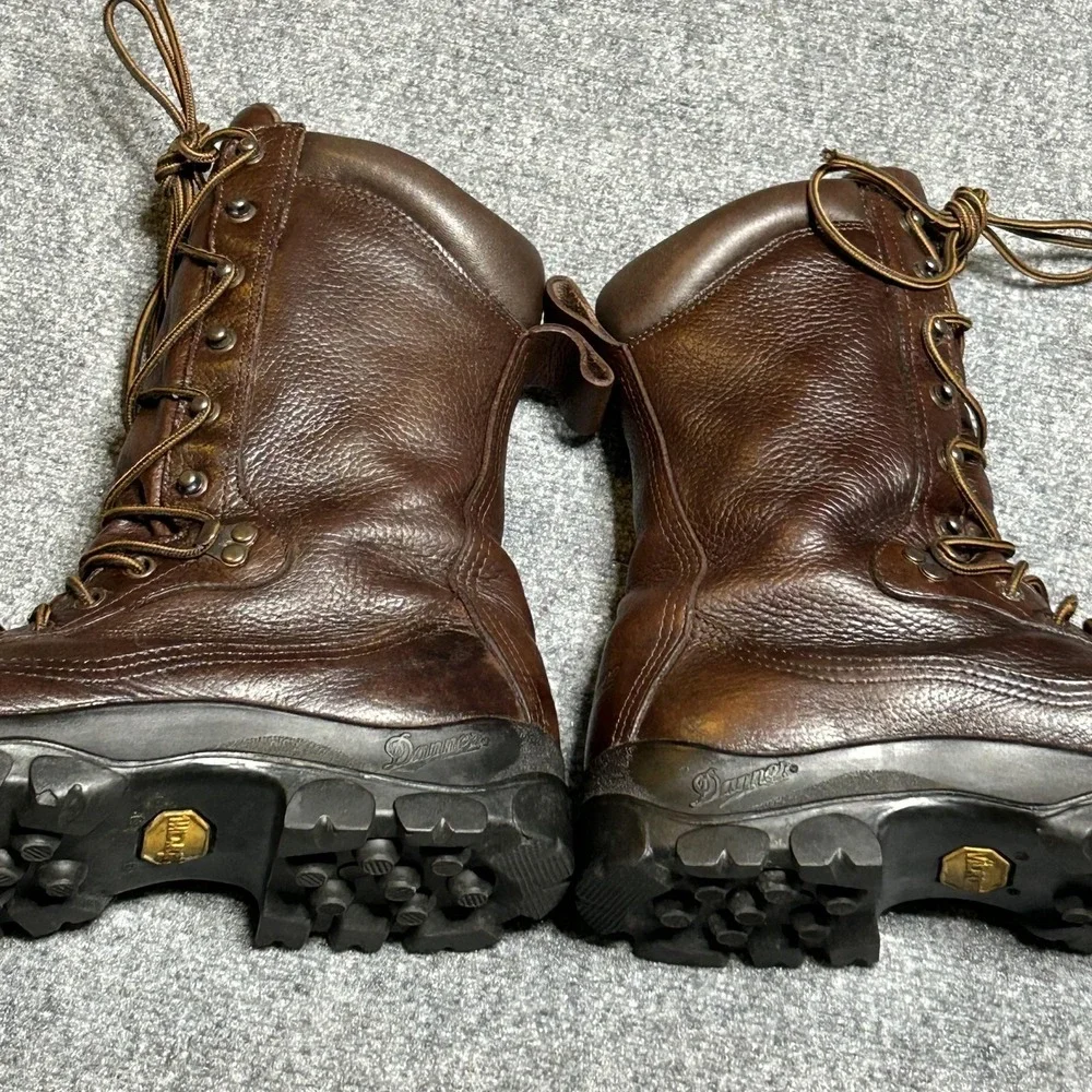Danner brand style