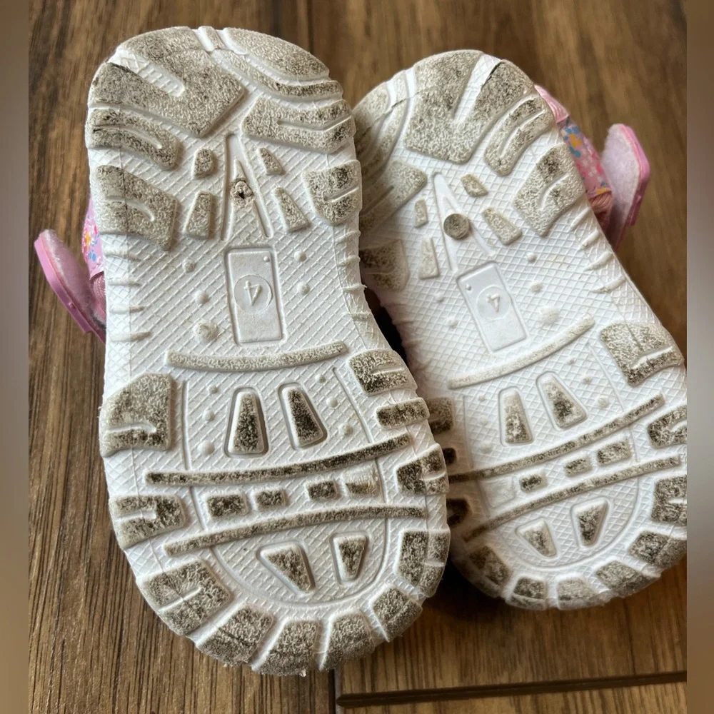 Gerber Toddler Girls Caged Velcro Closed Toe Pink Floral Athletic Sandals, Sz 4