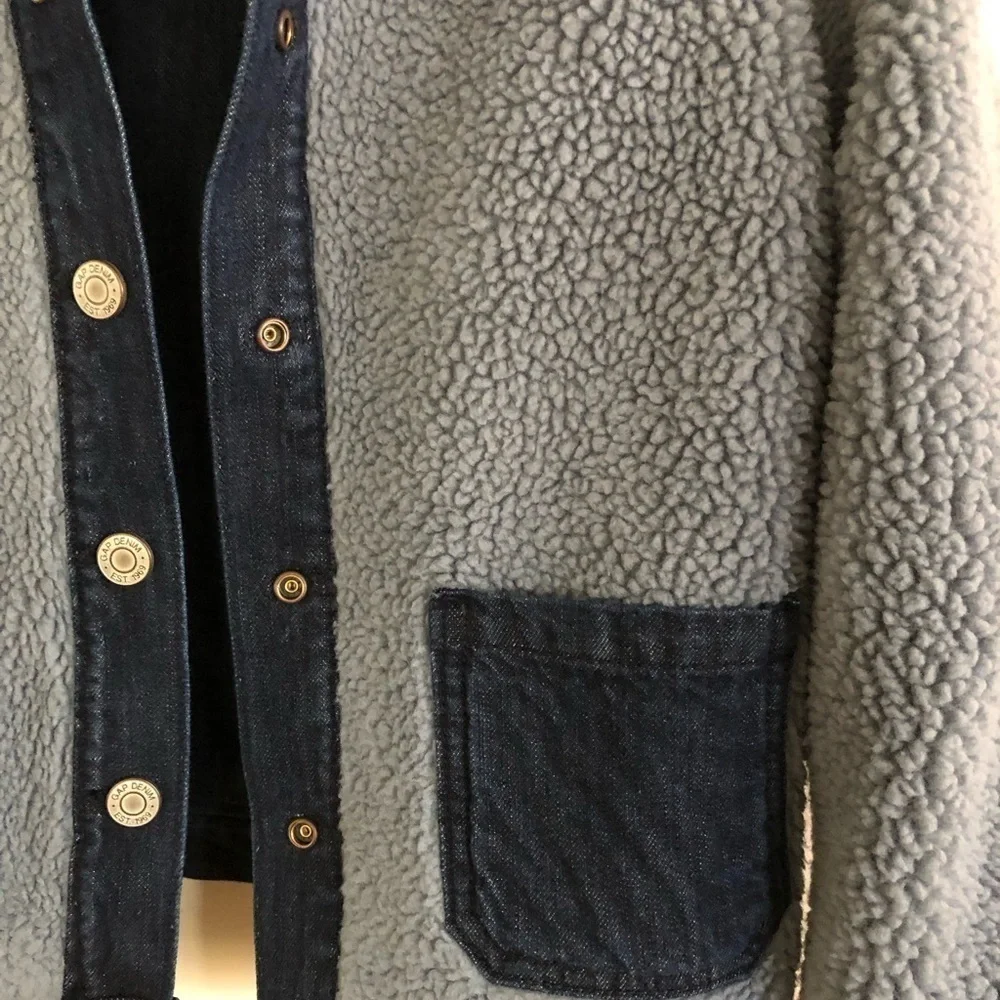GAP reverse jacket