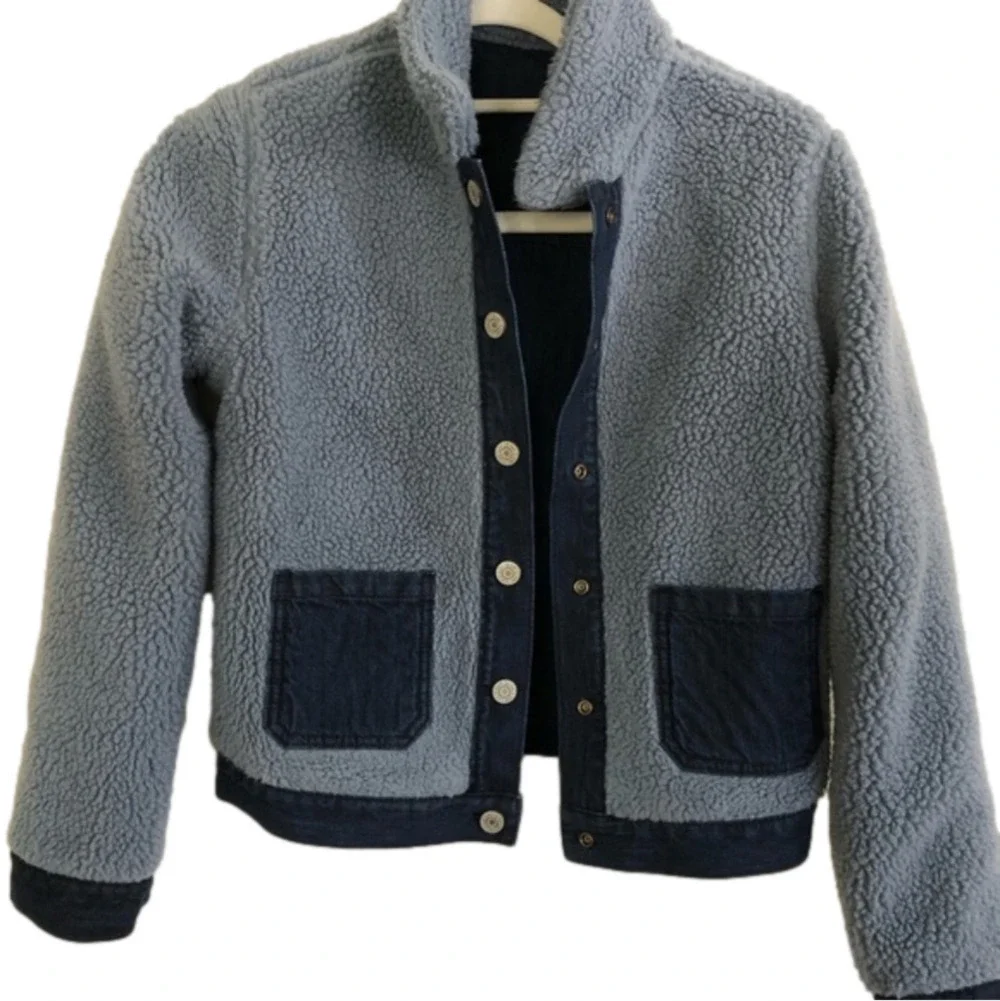 Gap reverse jacket
