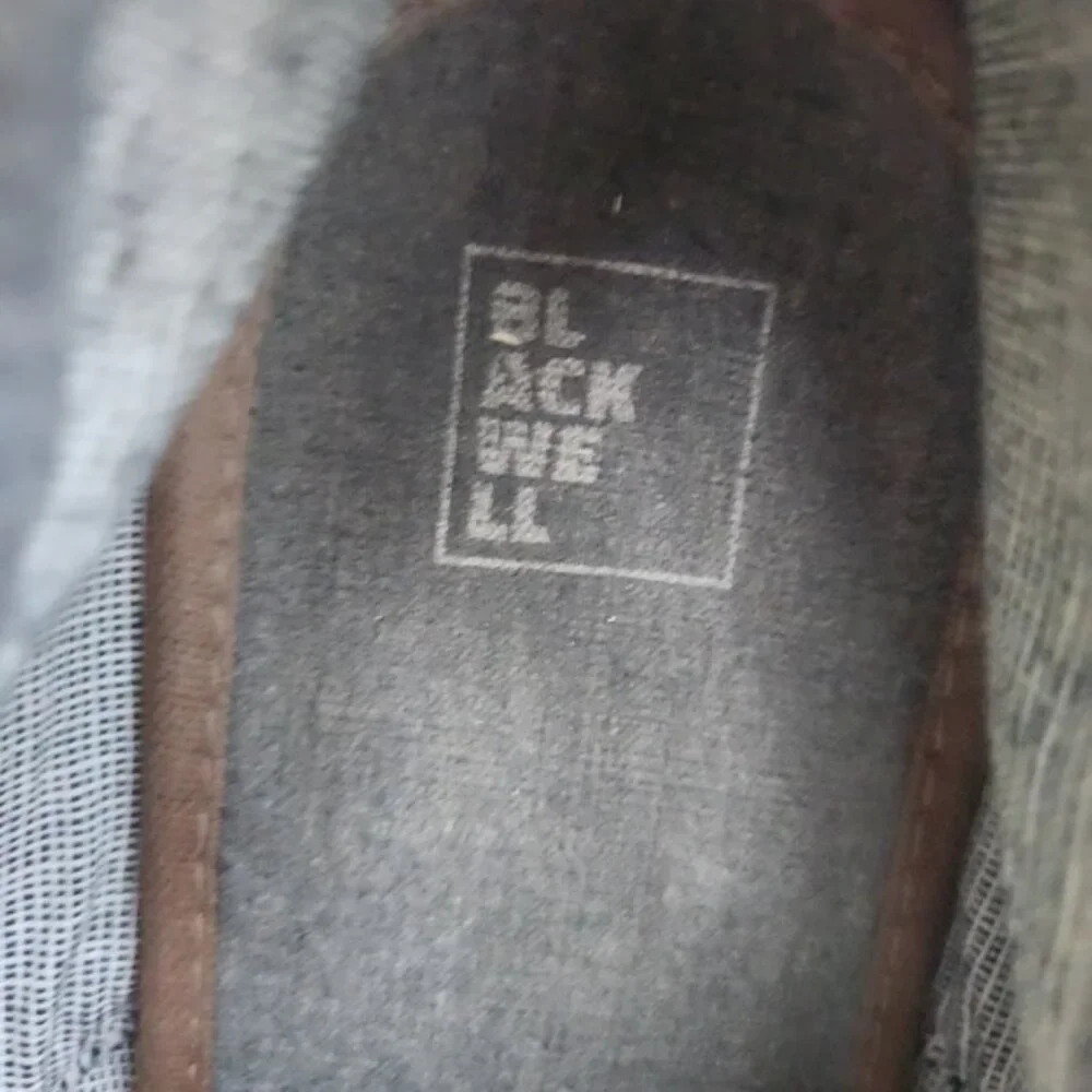 Marc Blackwell seamlessly shoes