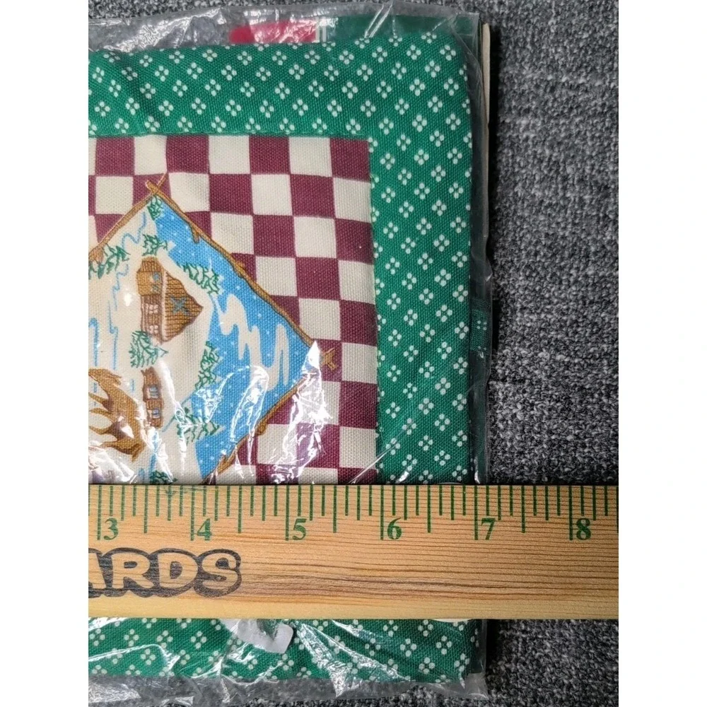 Revere Mills Inc vtg holiday