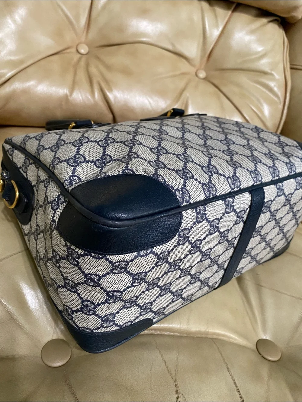 Gucci looks like original
