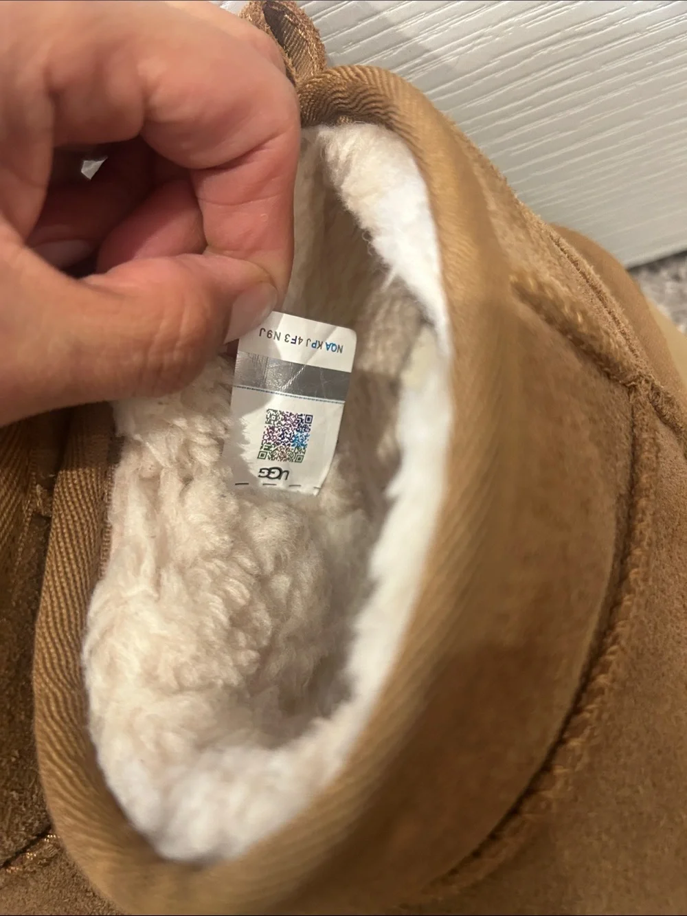 UGG classic ankle