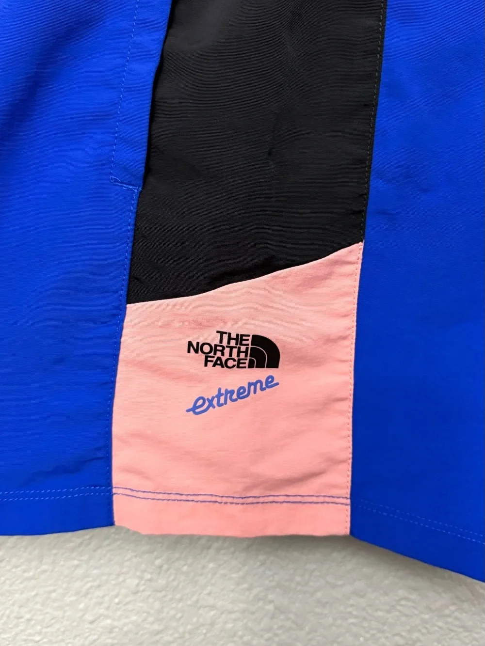 The North Face excellent waist
