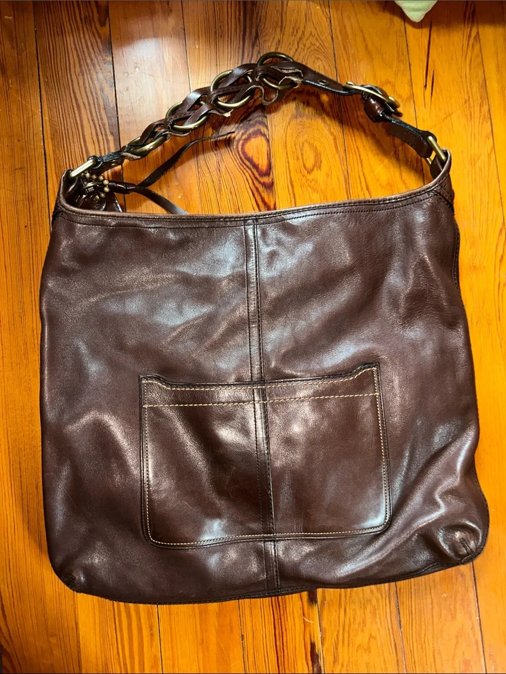 Coach stylish dark