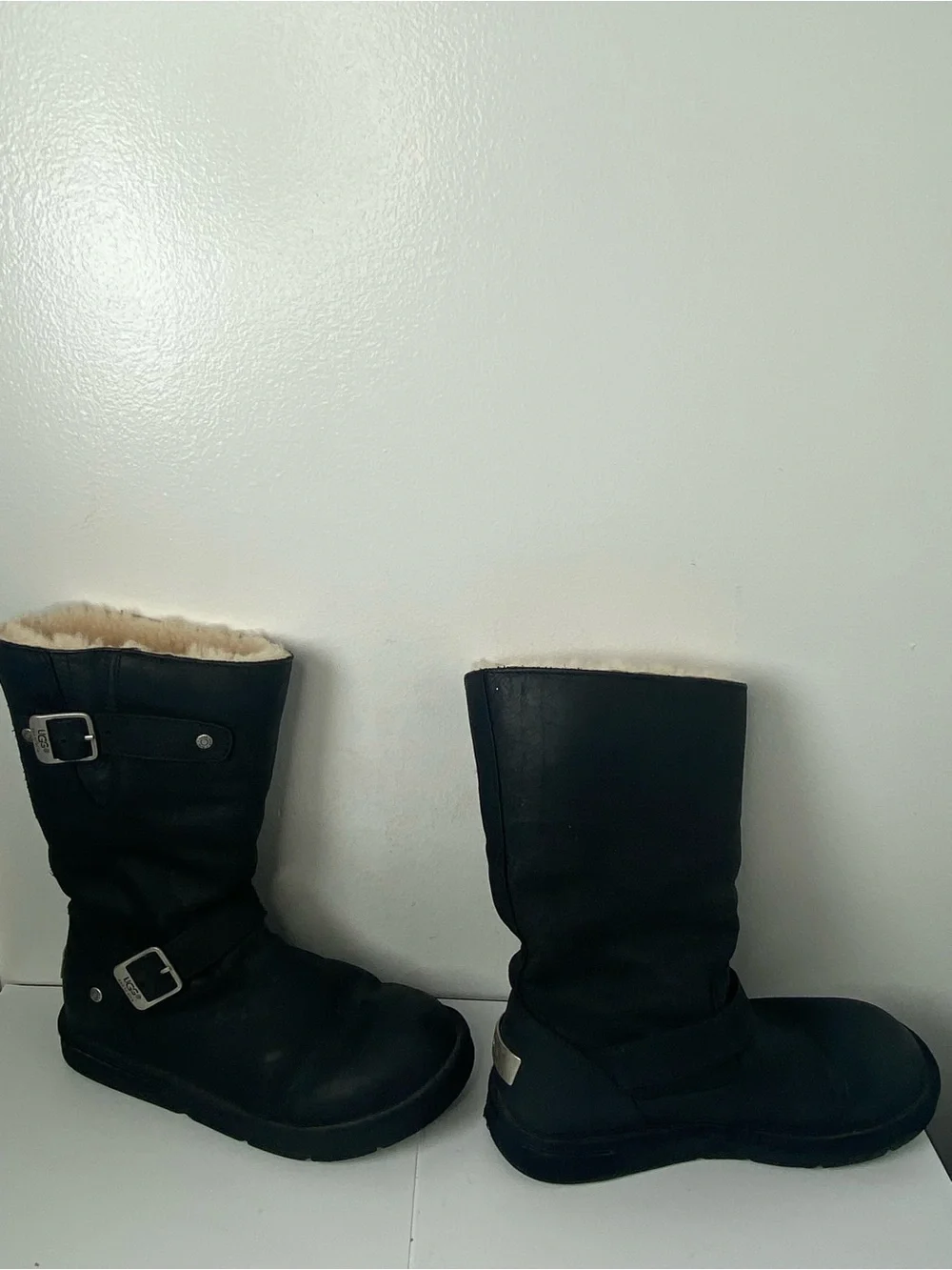UGG warm shearling