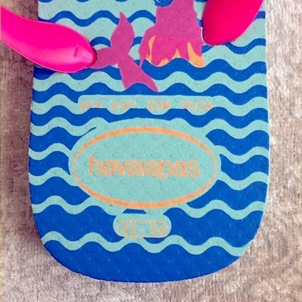 Brand New Havaianas Set of 2 Pairs Girls Flip Flops Mermaid Sea Glitter Cherries