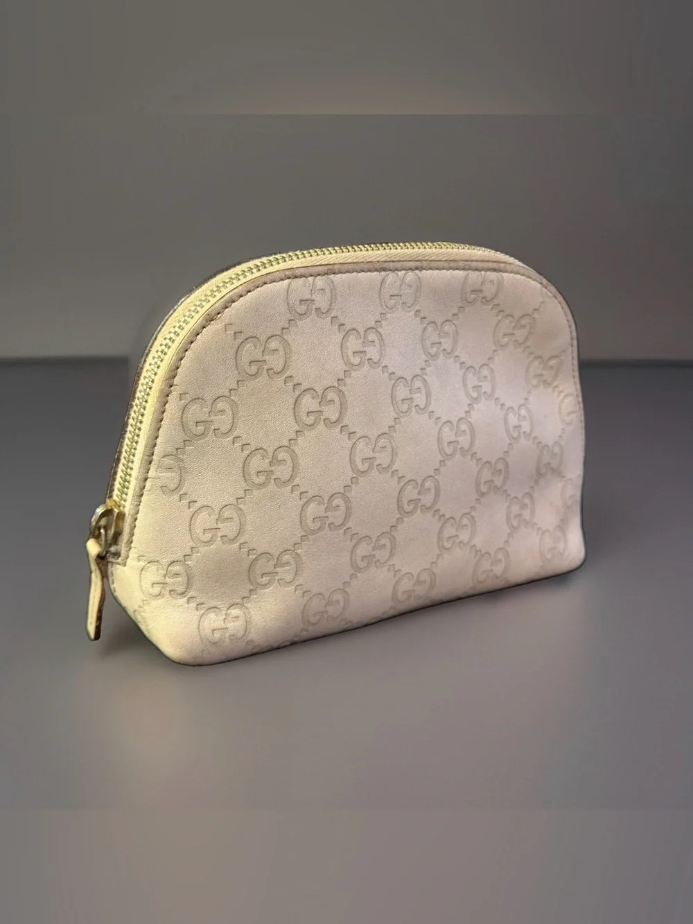 Guccissima Pale Pink GG Pouch Small Case Used
