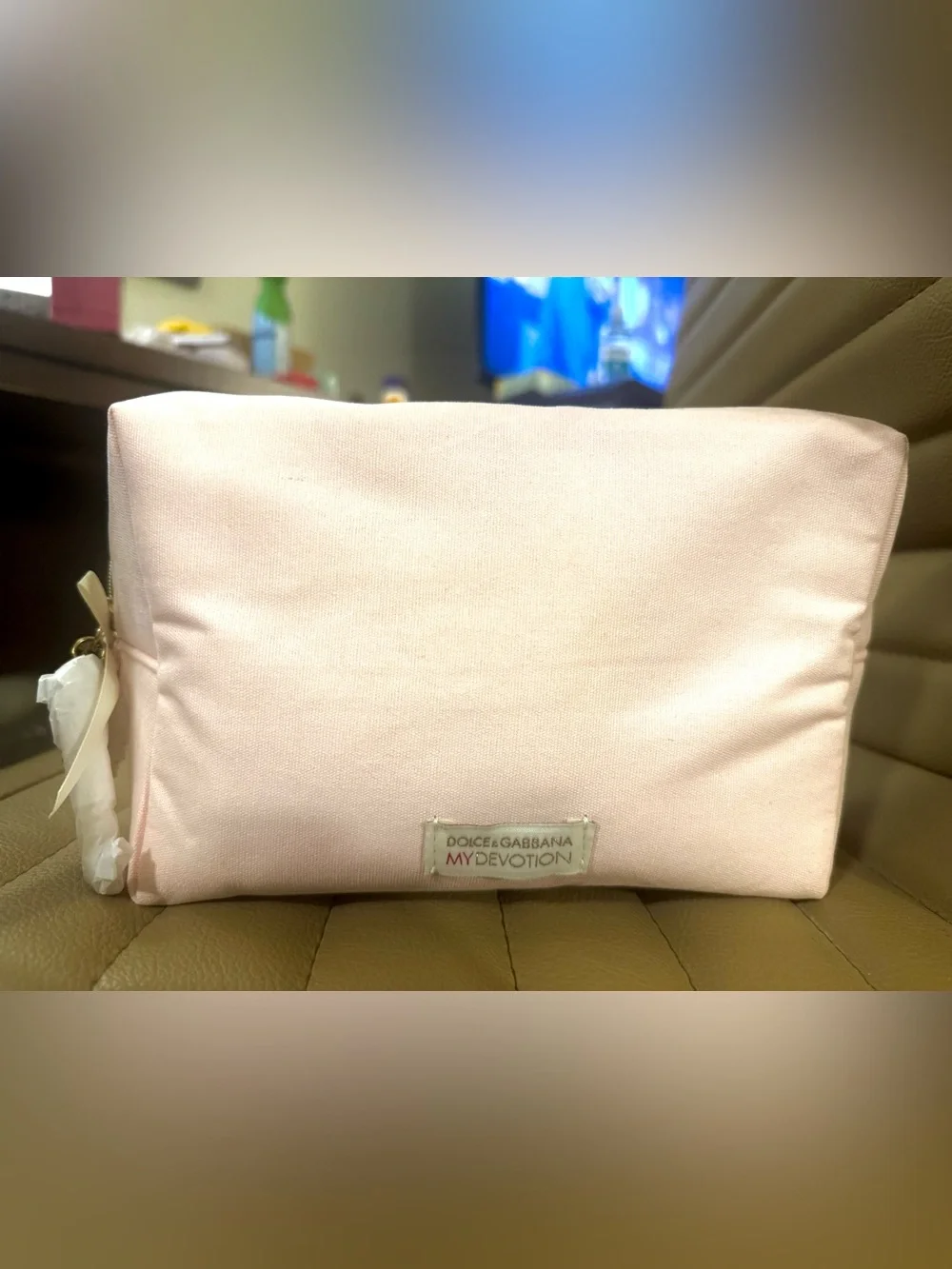 Dolce & Gabbana Pink My Devotion Cosmetic Pouch