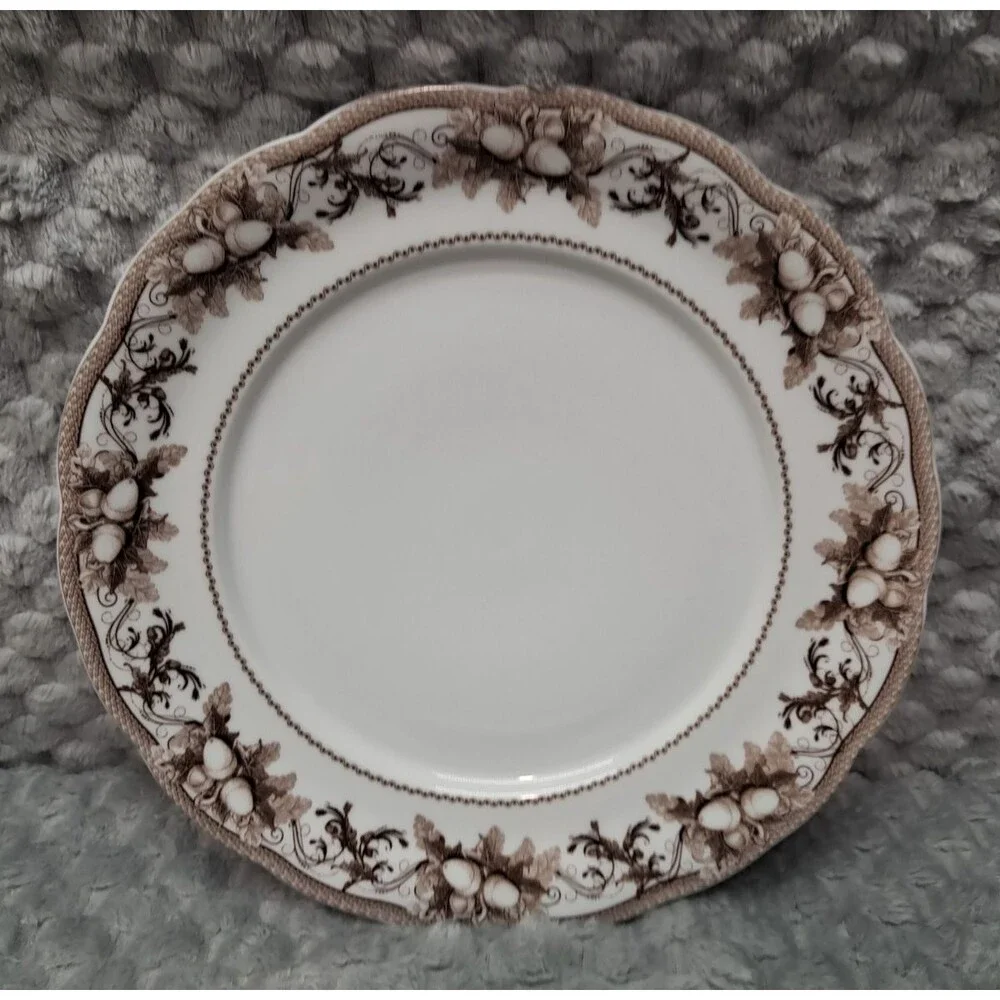 Williams Sonoma set plates