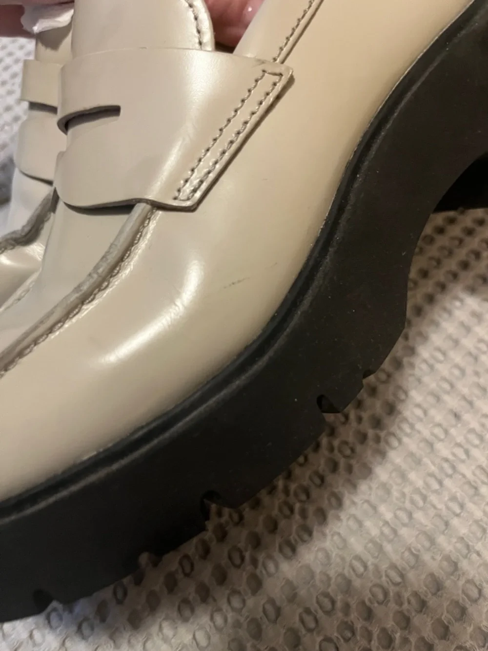 Camper dark cream