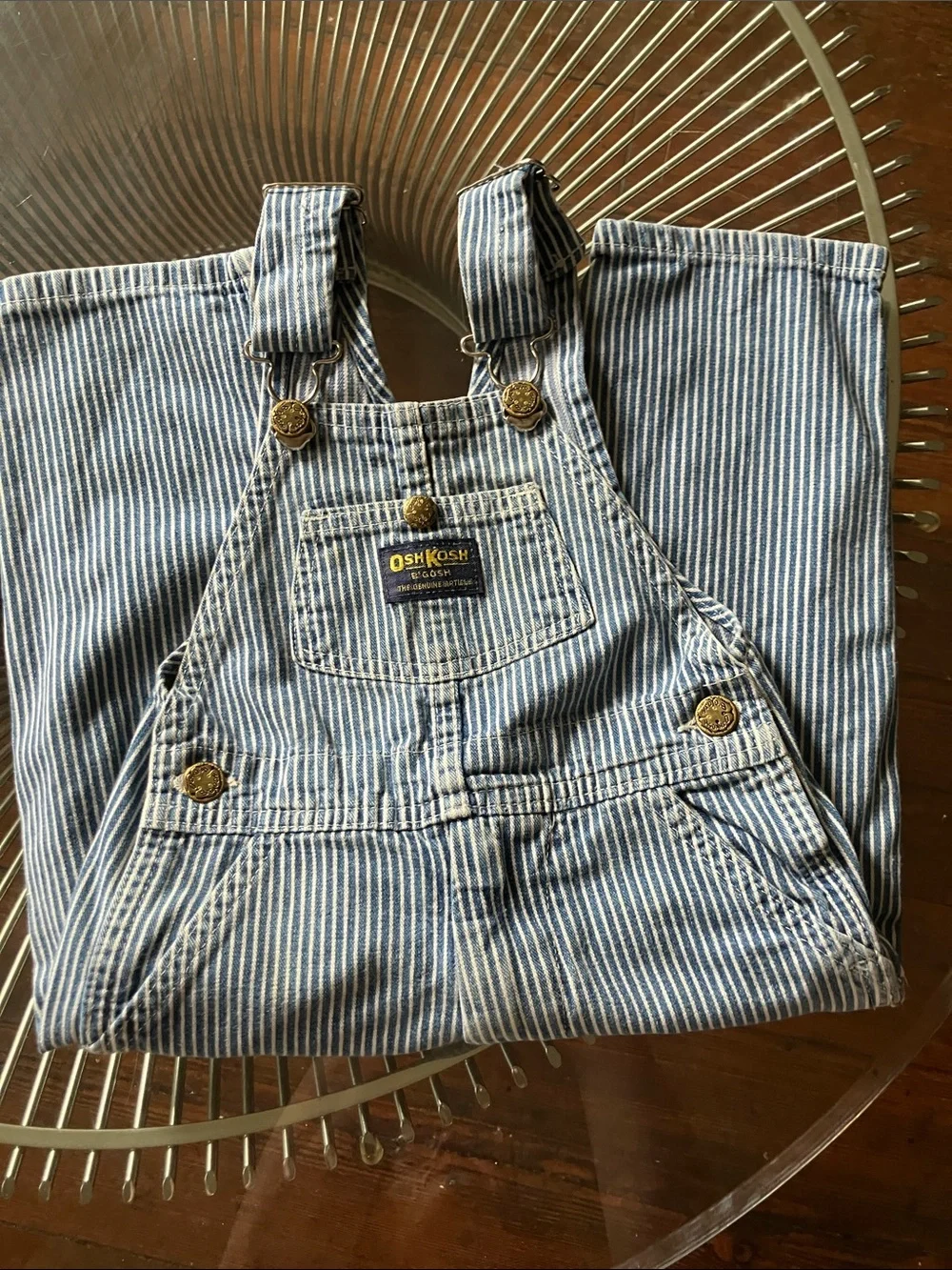 OshKosh Bgosh osh kosh