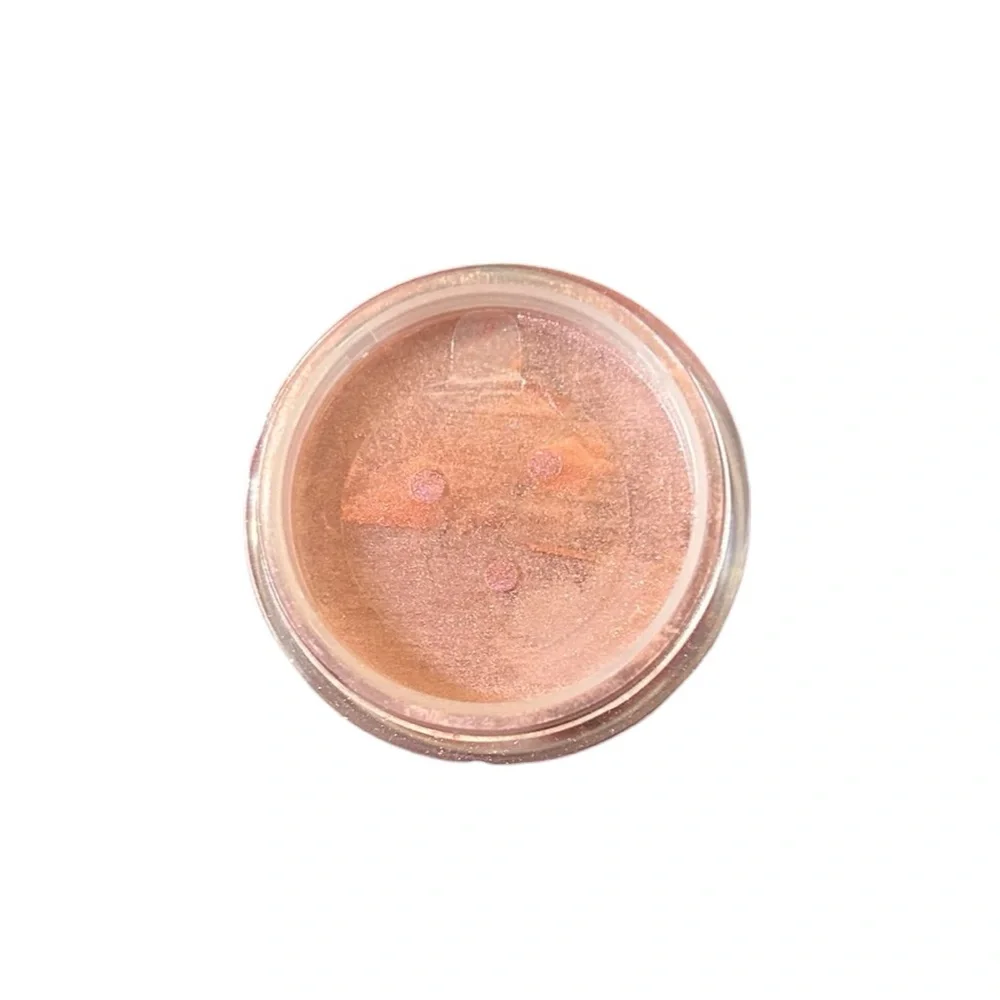 Notoriously Morbid Spectre with a Beating Heart Shimmer Blush Vegan Loose Powder