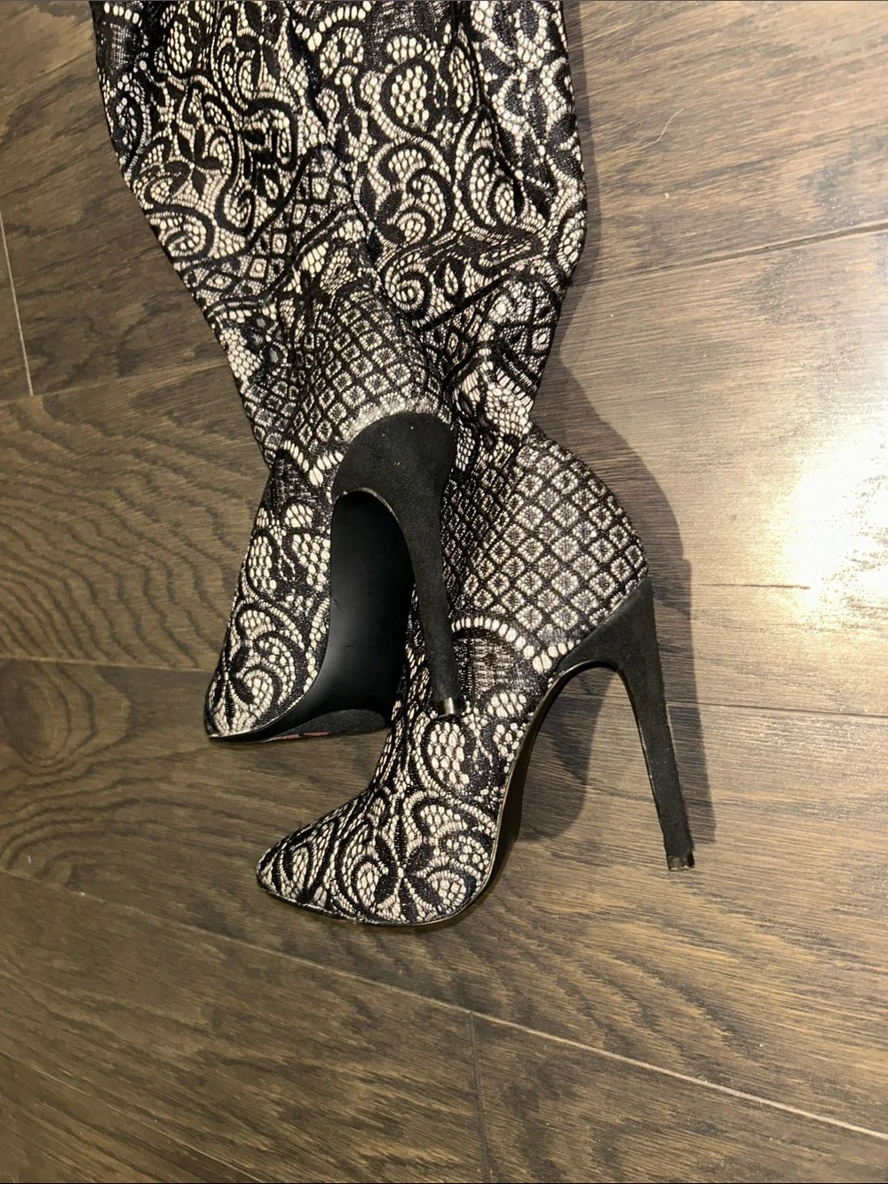 Steve Madden stretch dramatic fit