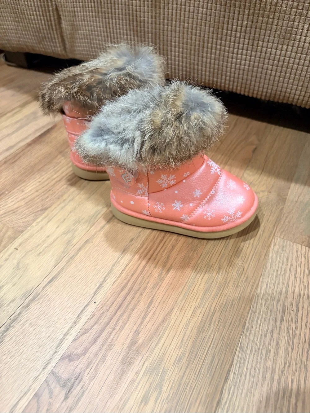 N/A size 23