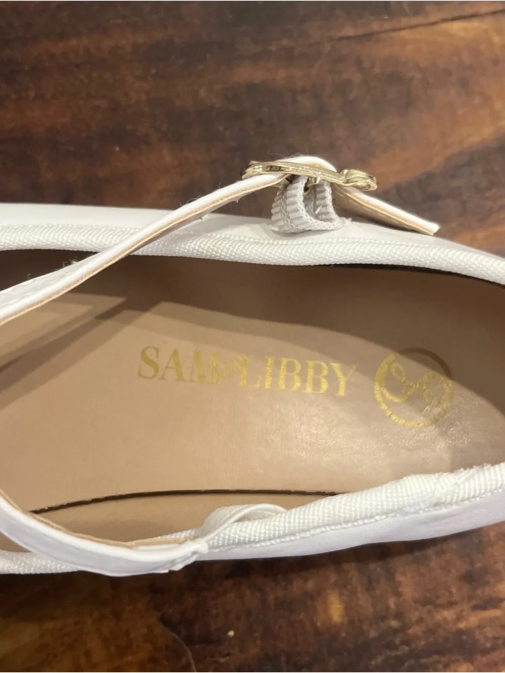 Sam & Libby classic white