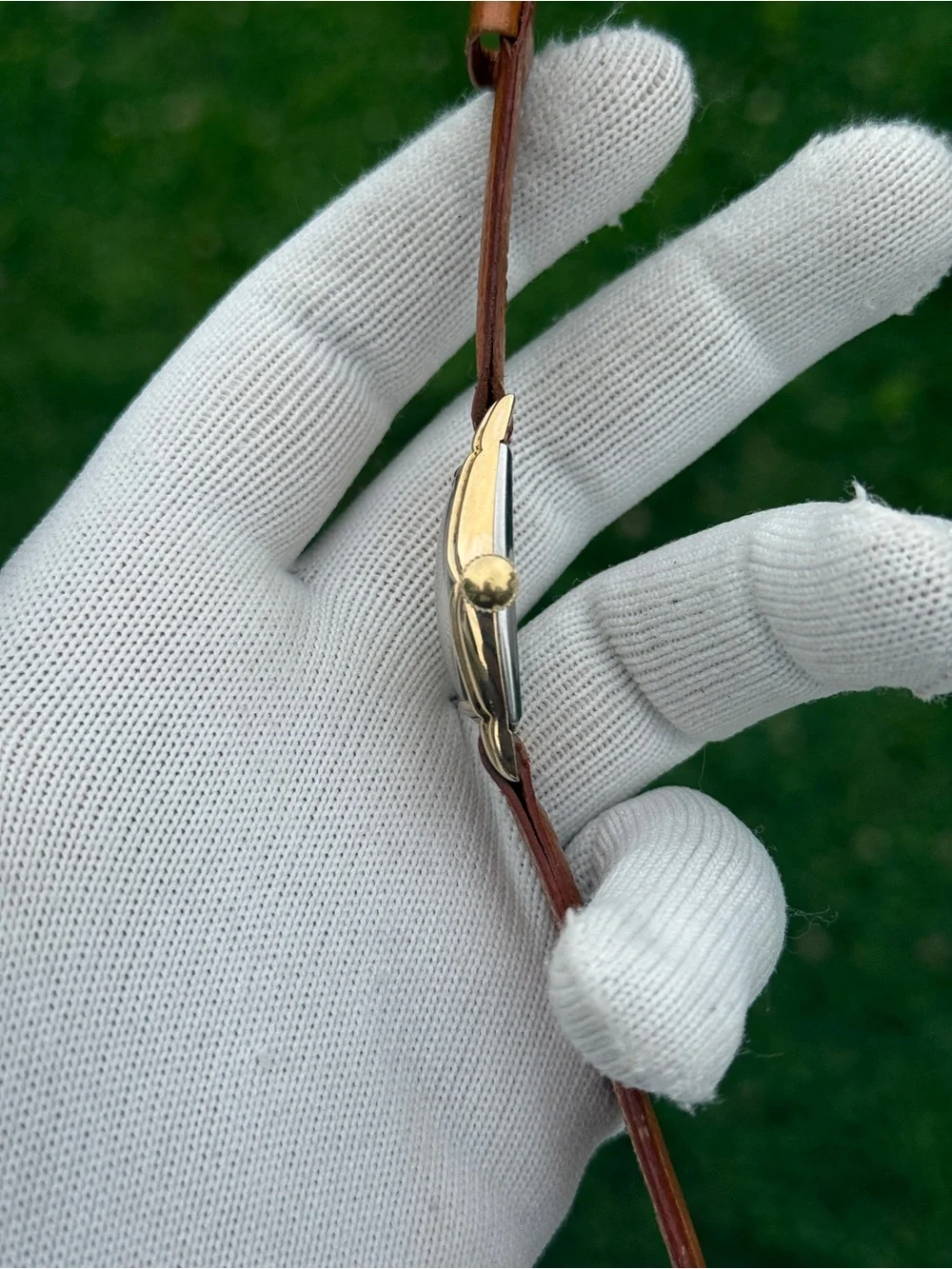 Bulova wristwatch gold