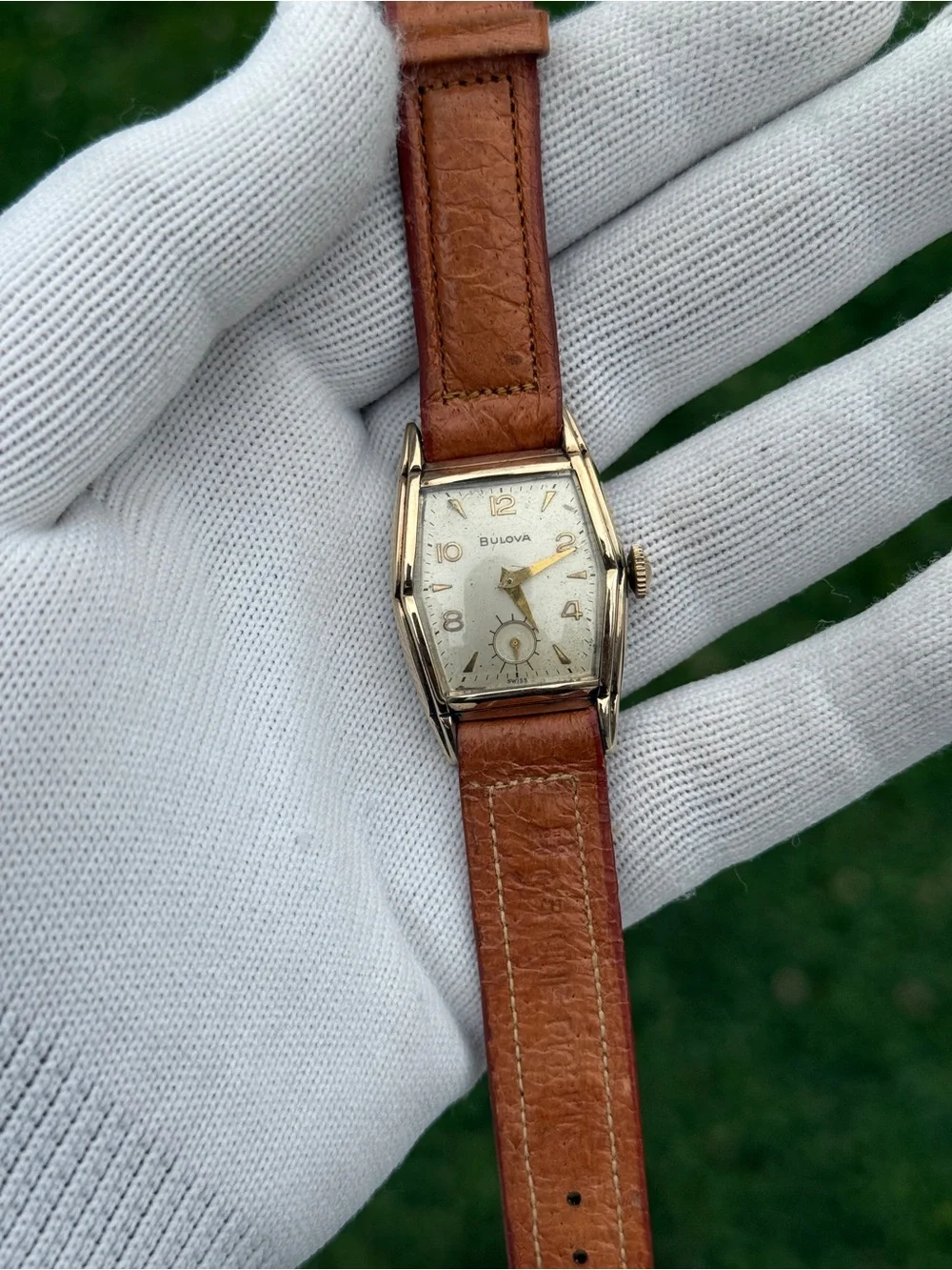 Bulova wristwatch gold