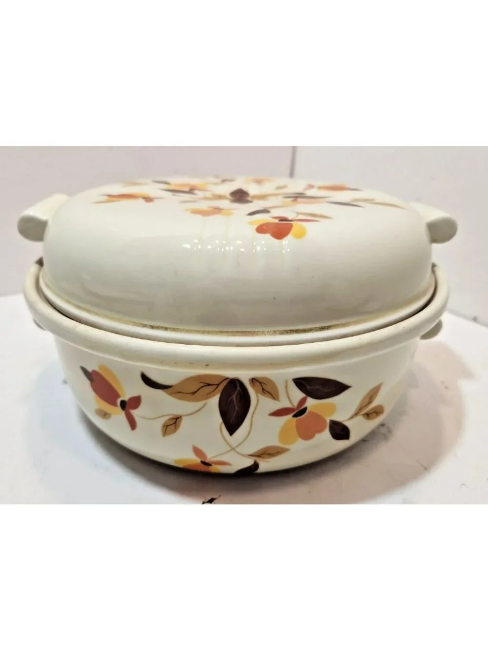 Vtg Hall Autumn Leaf Radiance Covered Casserole 2 QT 8.5