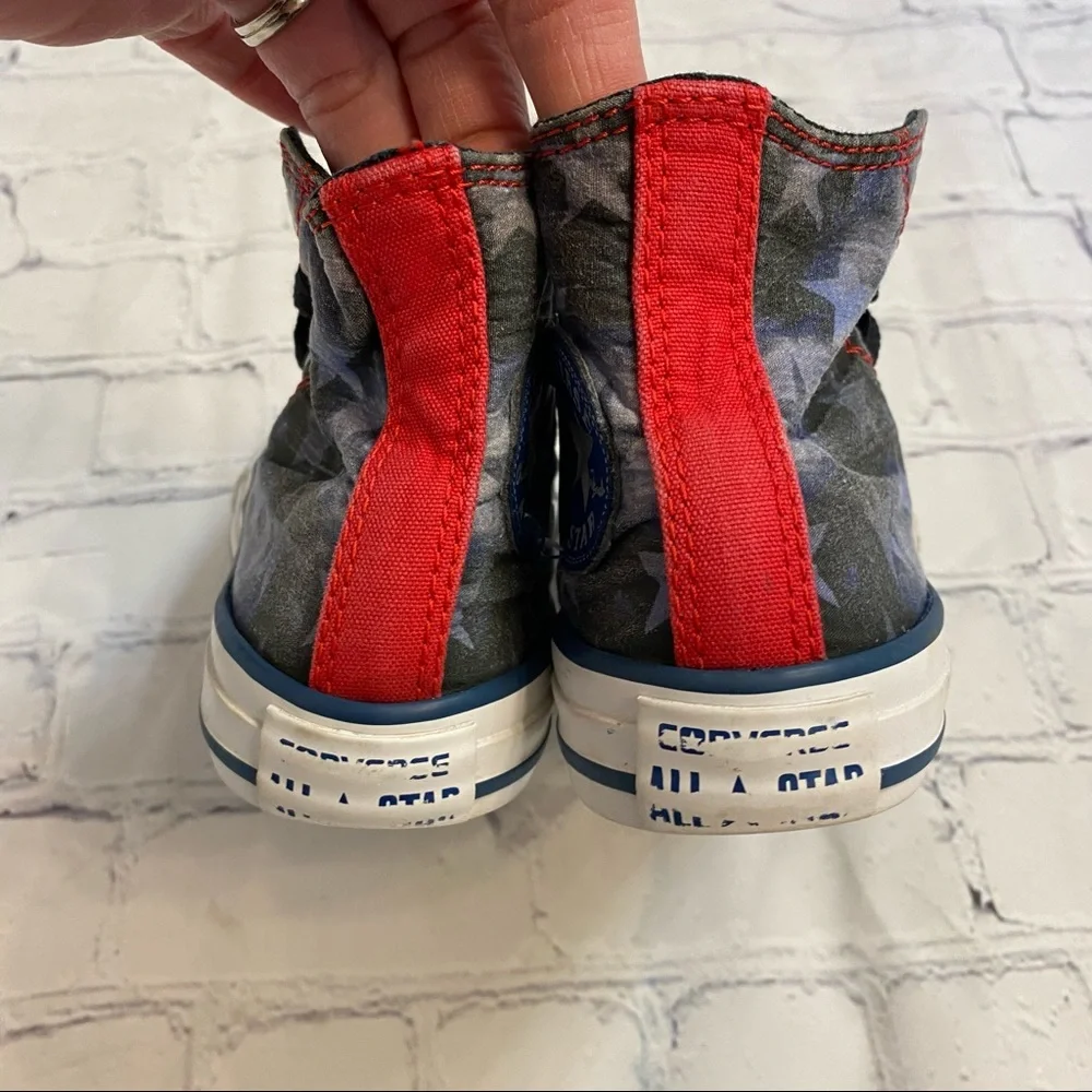 Converse size c11