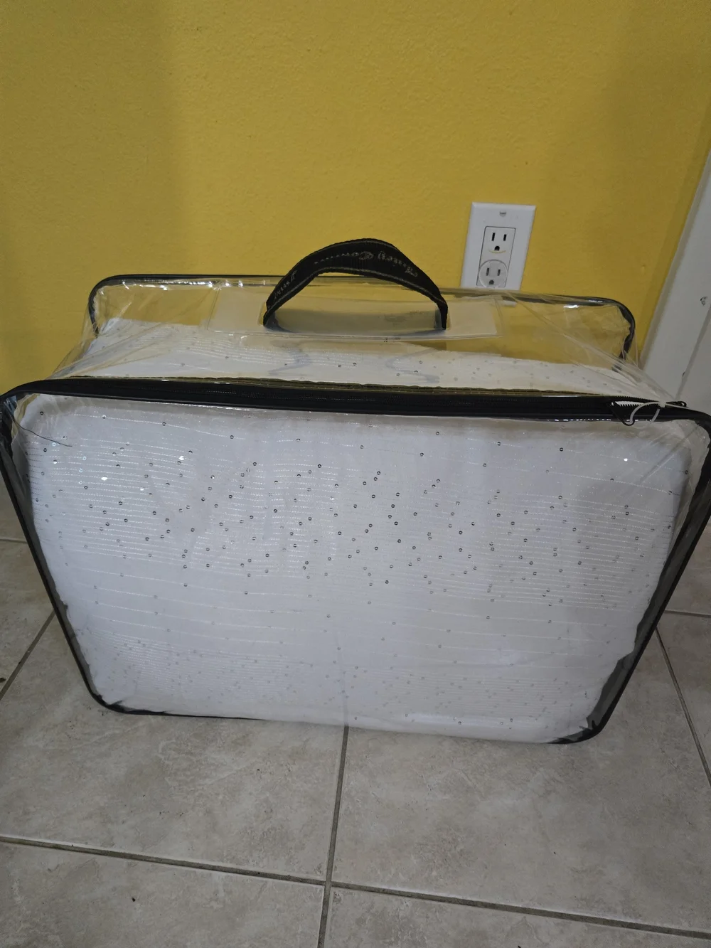 Juicy Couture soft white