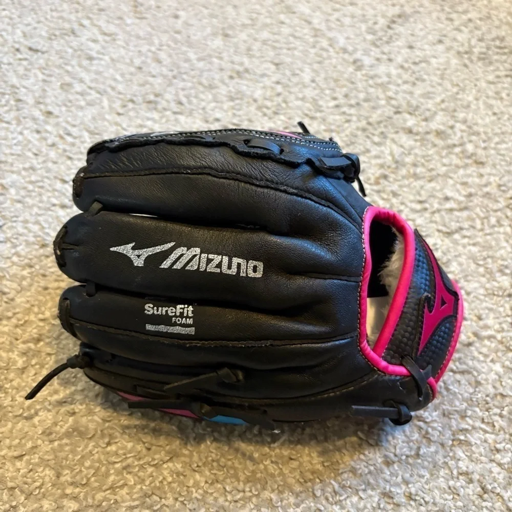 Mizuno stylish baseball
