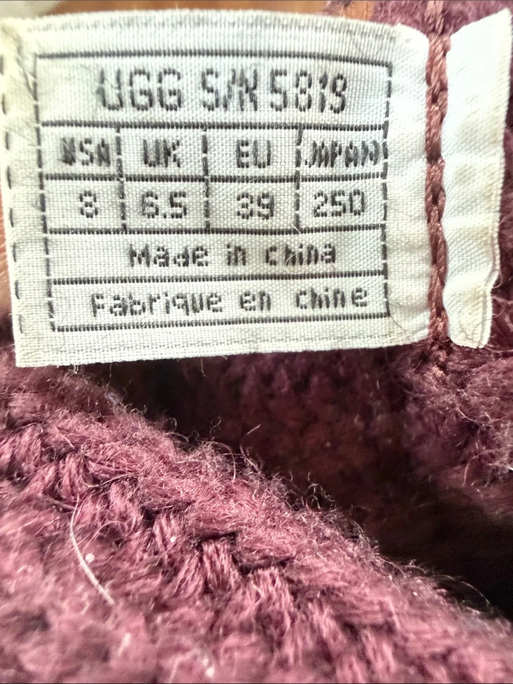 UGG 5819 Legacy Cardy Knit Tall Roll Down - Burgundy - w/Button Details. Size 8