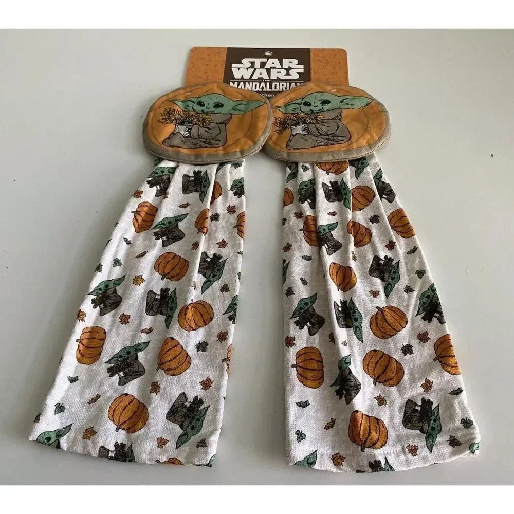 Set Of 2 Disney Baby Yoda Grogu Pumpkin Fall Autumn Kitchen Hanging Towels NEW‎