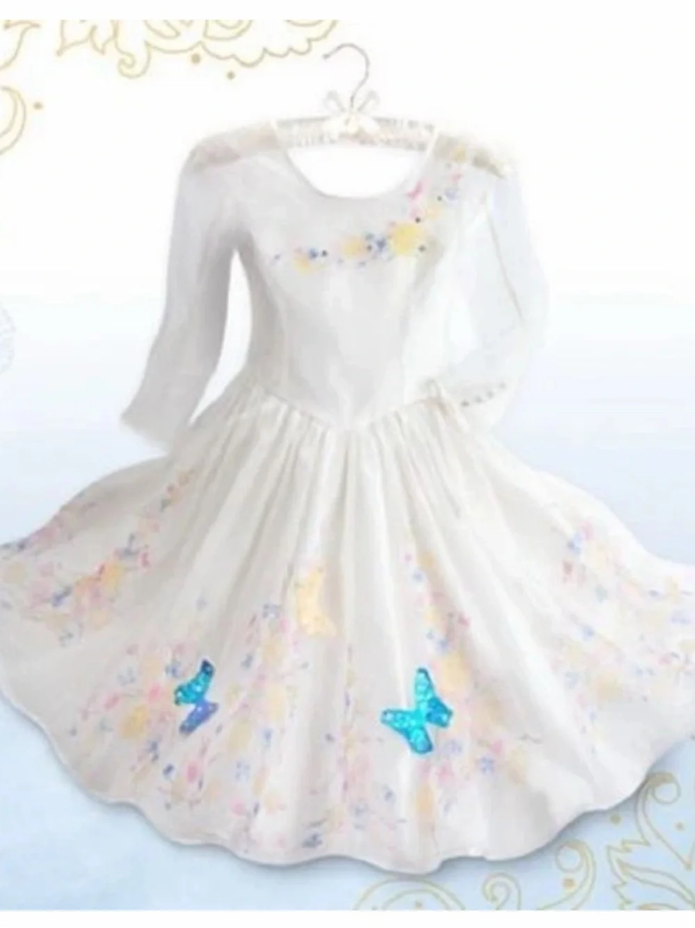 Disney sparkling white
