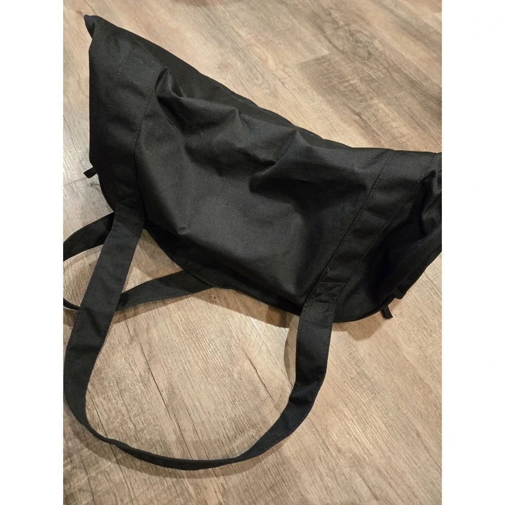 Nike black gym