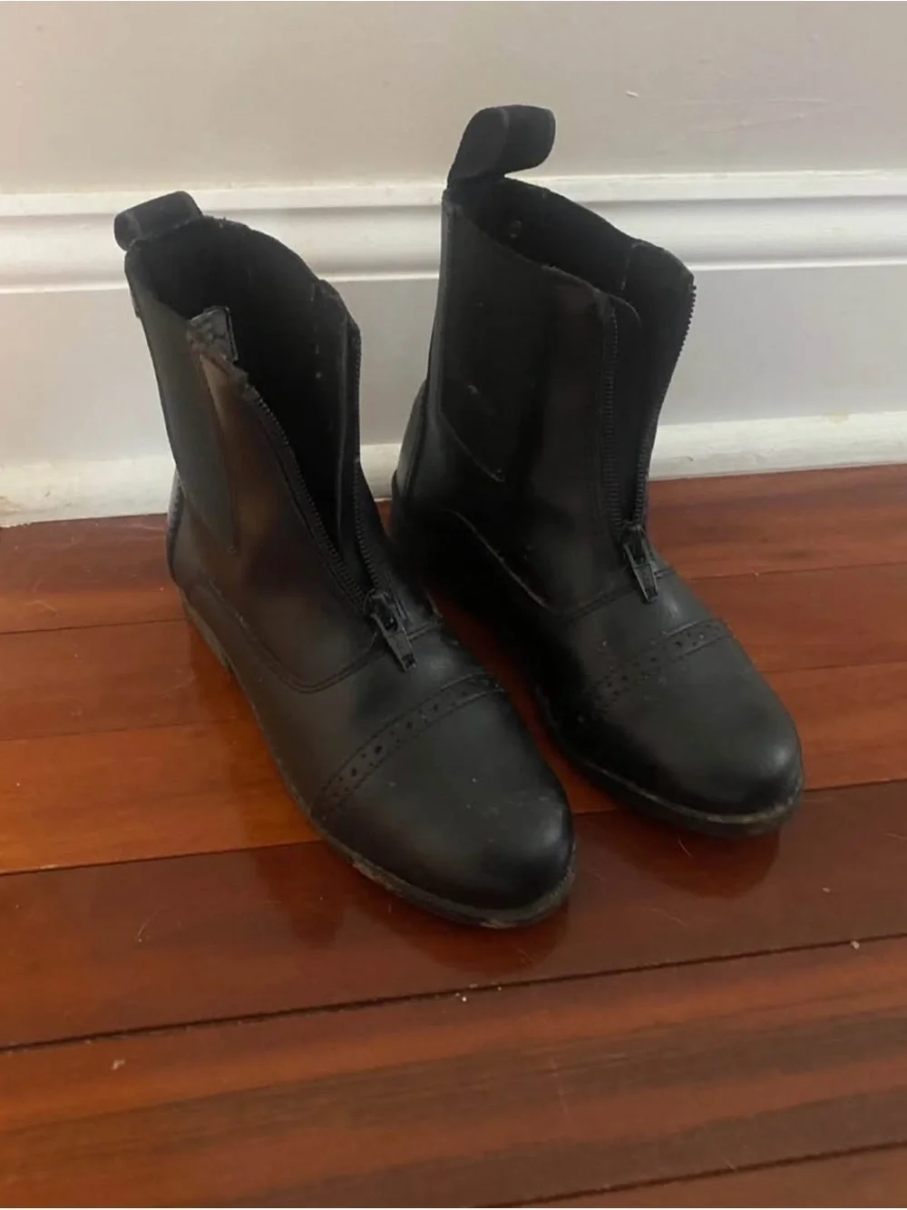N/A faux sleek front