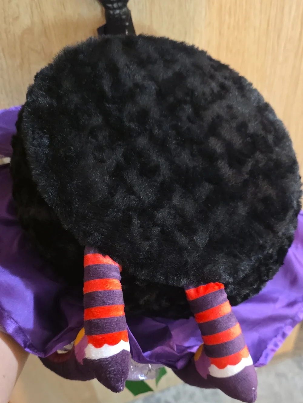 N/A plush black