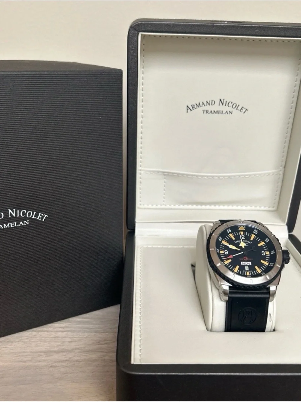 Nicole crystal included automatic