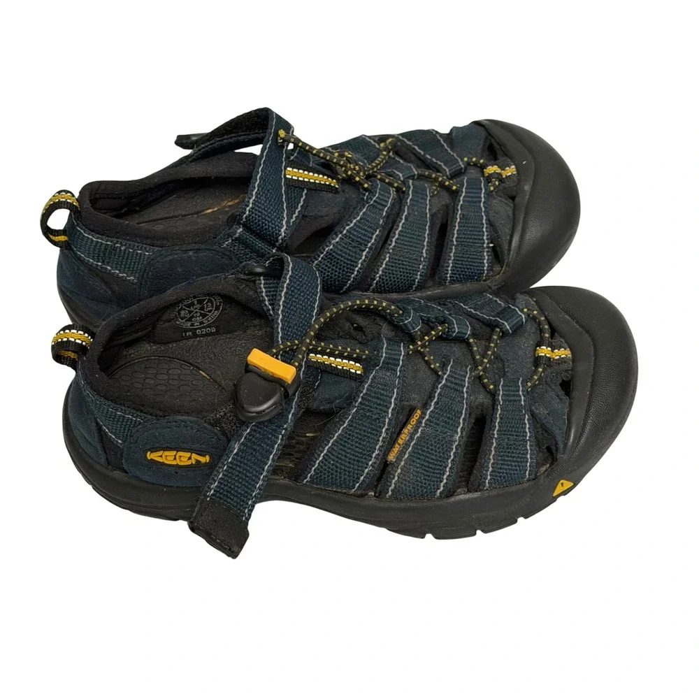Keen Newport H2 Kids Sport Sandals Navy Blue Yellow Waterproof Size 1 US 13 UK